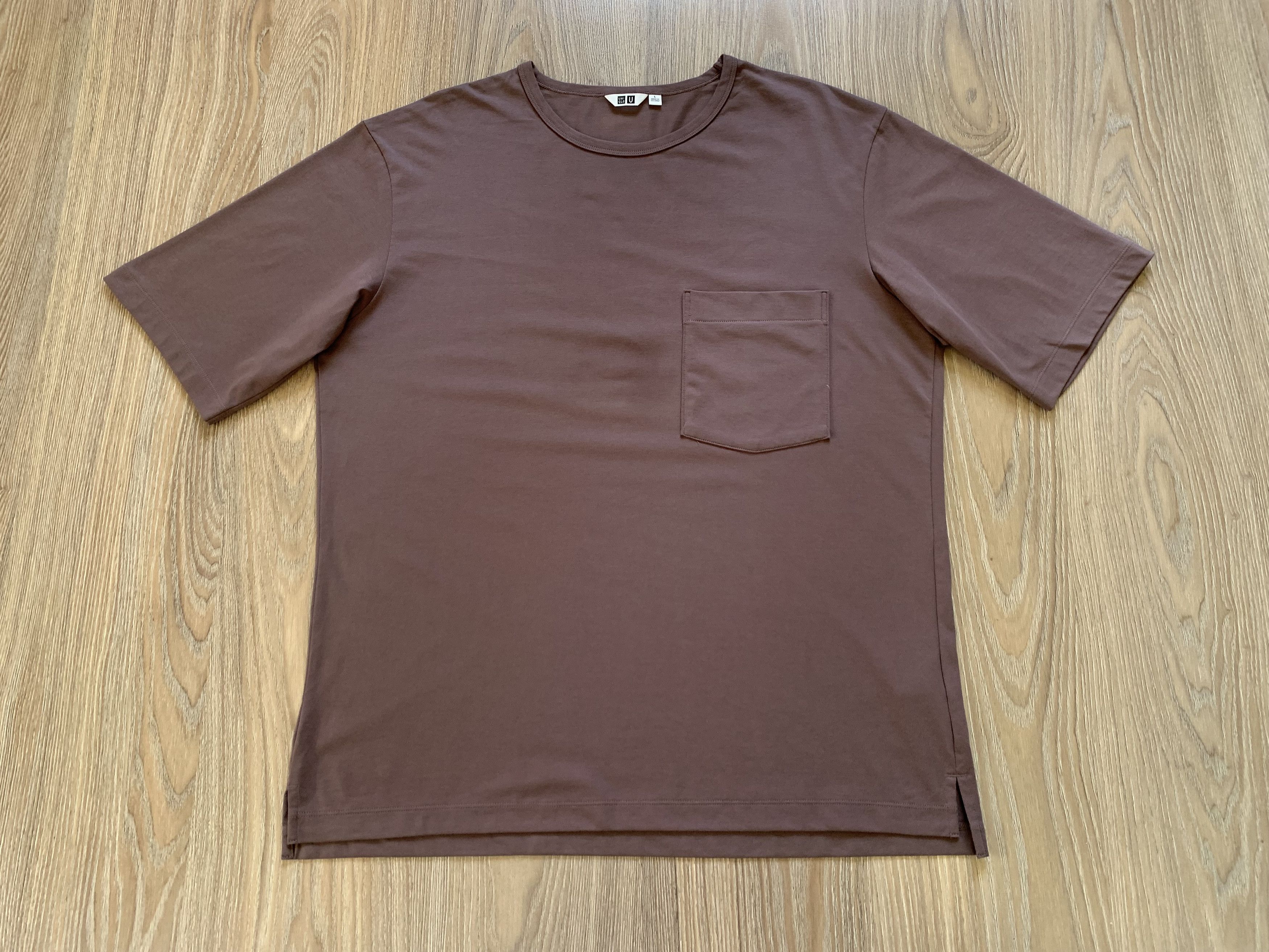 Uniqlo Uniqlo Cotton Basic Pocket T Shirt Size US L / EU 52-54 / 3 - 2 Thumbnail