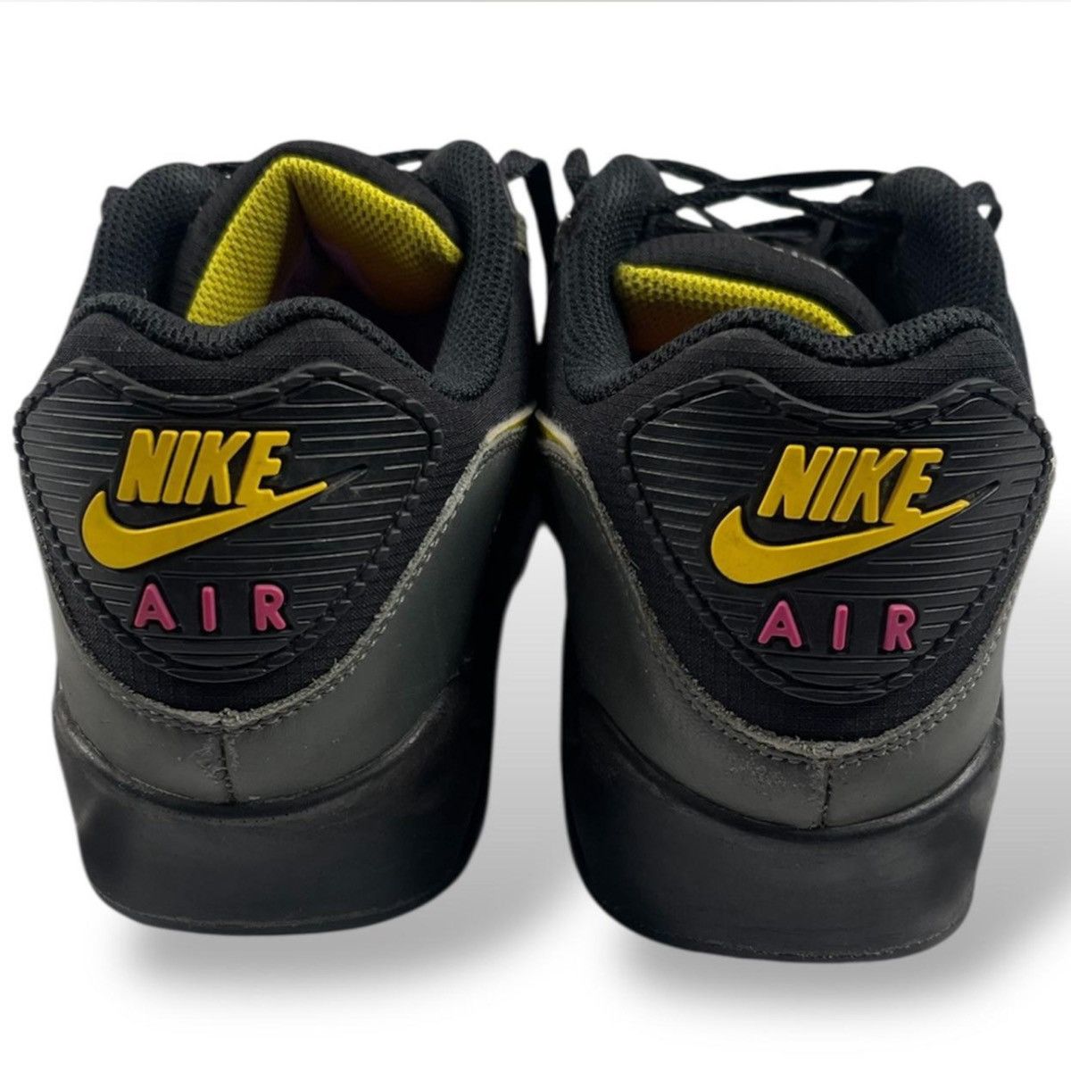 Nike Nike air max 90 goretex black cargo khaki tour yellow mens 9 Size US 9 / EU 42 - 3 Thumbnail