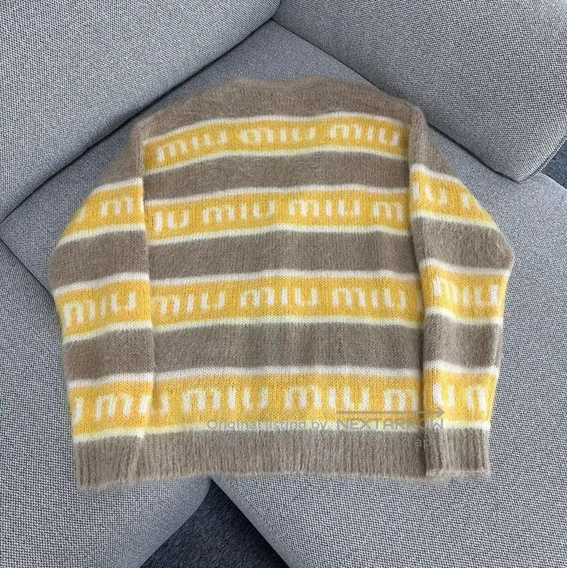 Miu Miu Miu Miu Beige Wool Cardigan for Women . Size S / US 4 / IT 40 - 2 Thumbnail