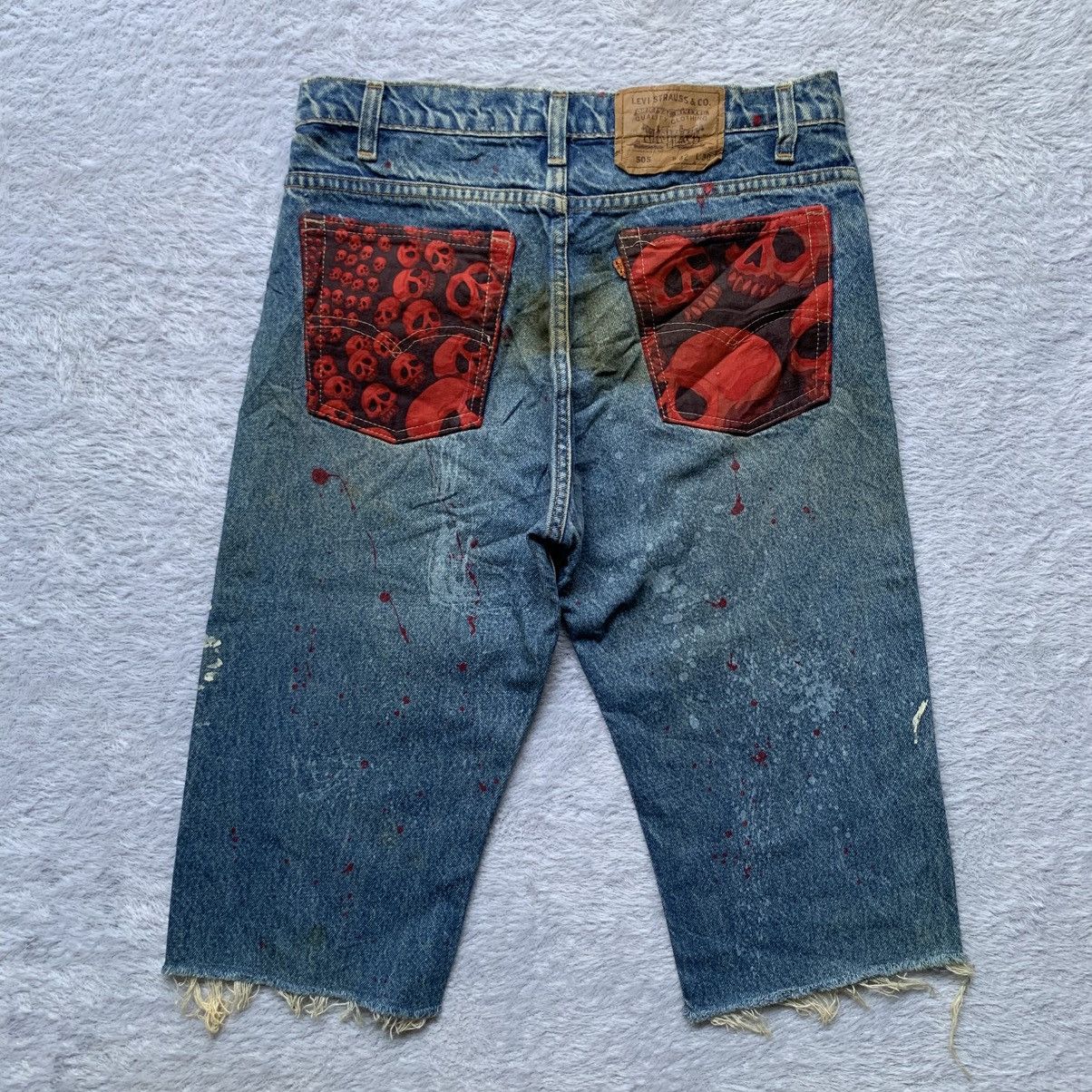 Levi's Vintage Clothing vintage 90’s Levi's 505 skull-patterned paint splatter denim Size US 32 / EU 48 - 5 Thumbnail