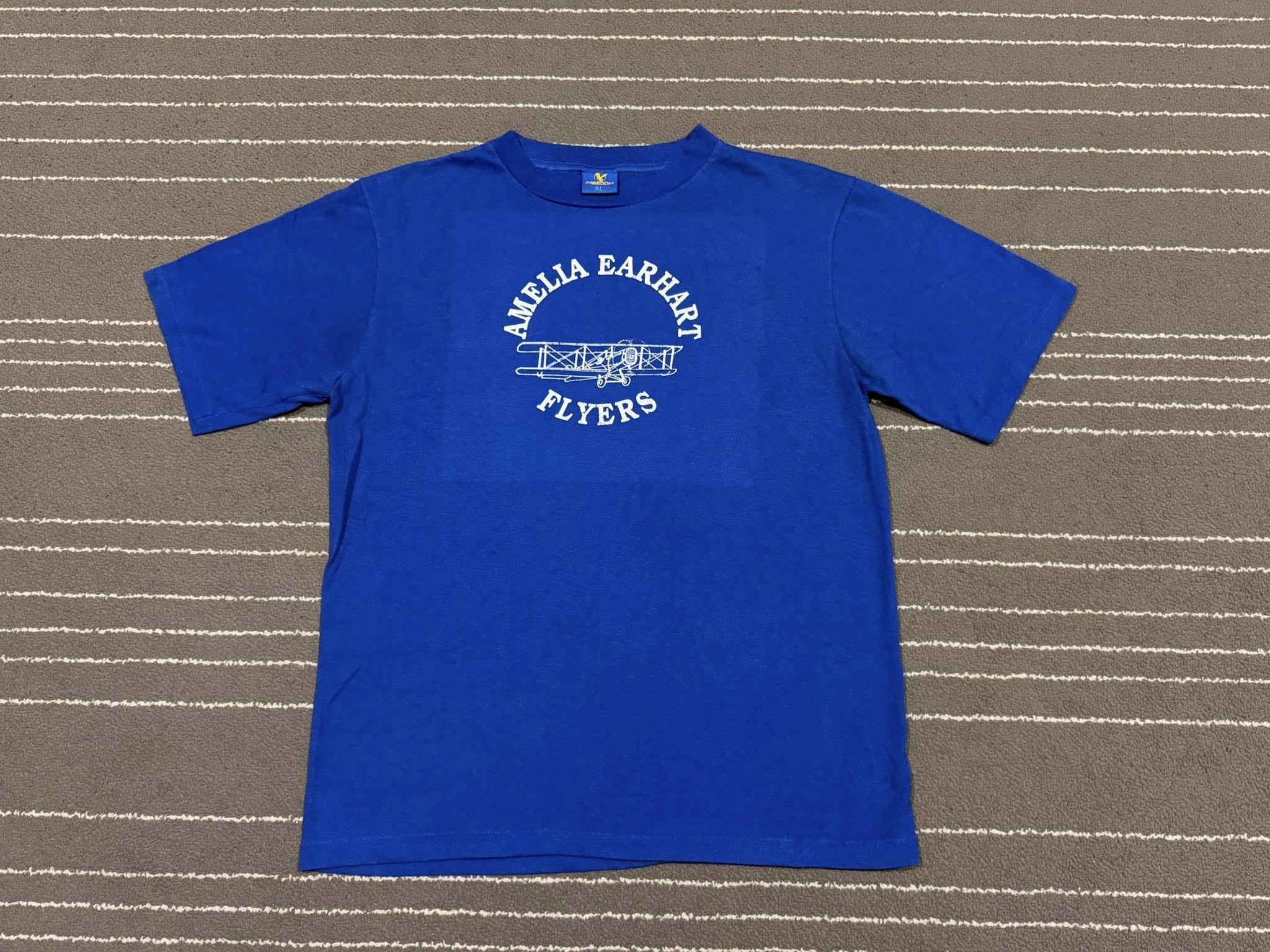 Vintage Vintage AMELIA EARHART FLYERS TEE S 1614 Size US S / EU 44-46 / 1 - 1 Thumbnail