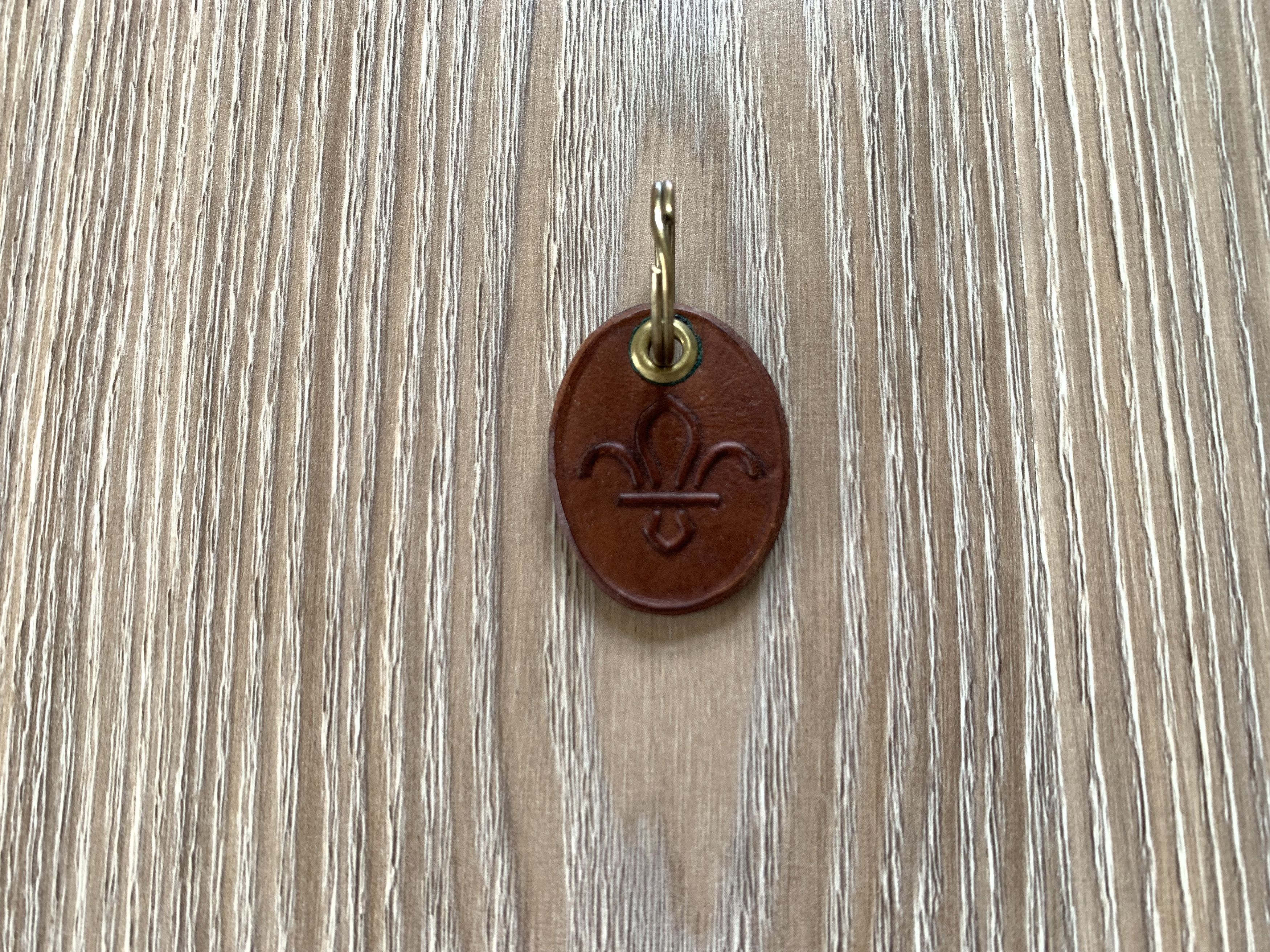 Handmade Leather Keychain With Lilly Embossing Size ONE SIZE - 2 Thumbnail