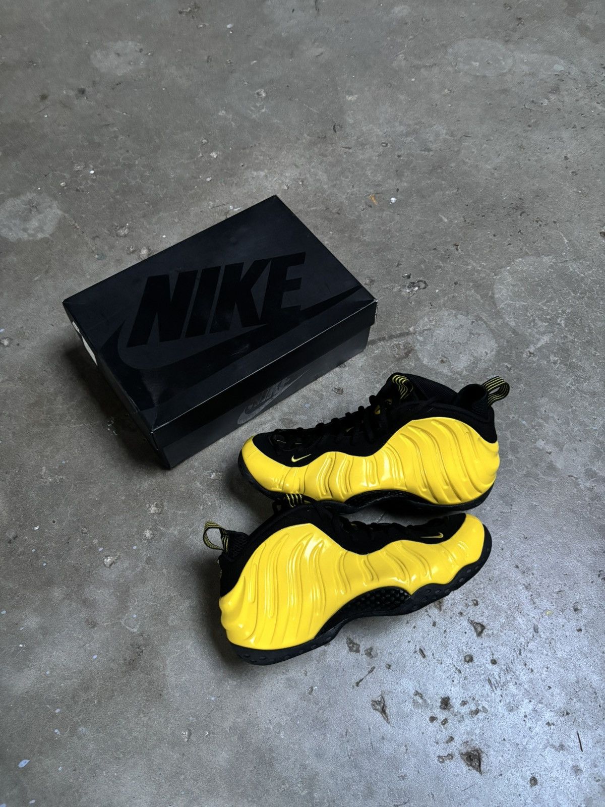 Nike Nike Air Foamposite One Wu Tang Mens Optic Size US 12 / EU 45 - 1 Thumbnail