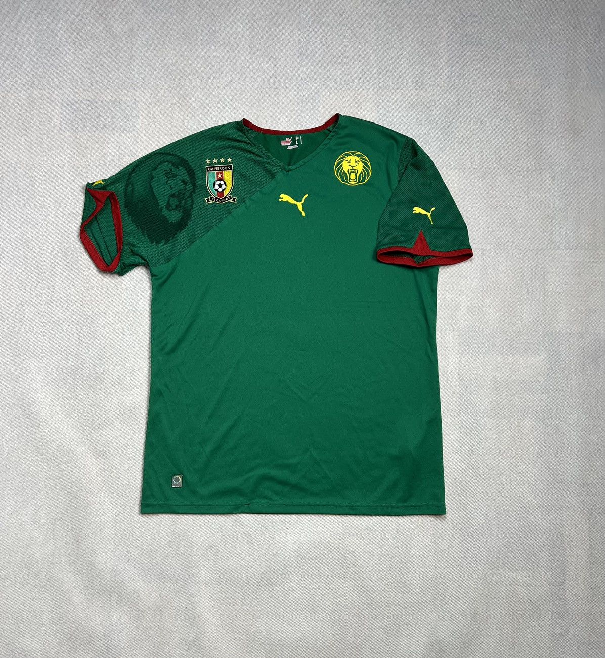 Puma Puma Cameroon 2010 Soccer Jersey Size US L / EU 52-54 / 3 - 1 Thumbnail