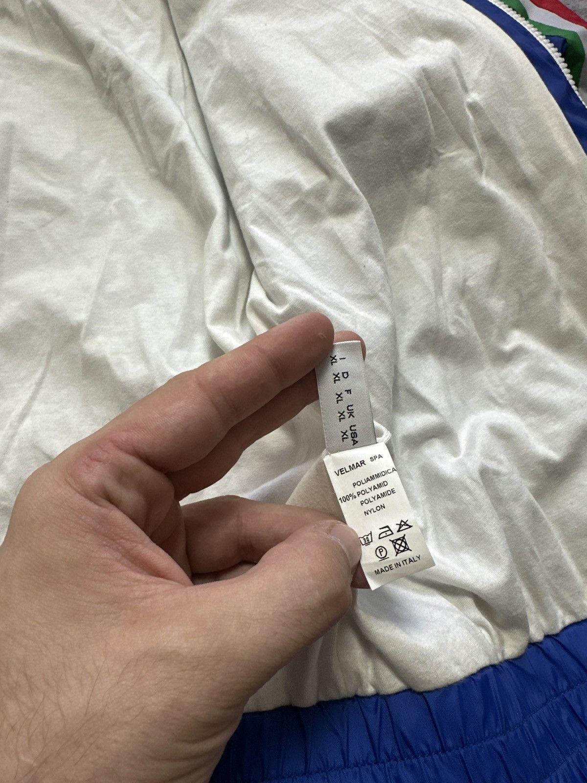 Moschino Moschino Underwear Gym Nylon Rain Waterproof Y2K Jacket Size US XL / EU 56 / 4 - 7 Thumbnail