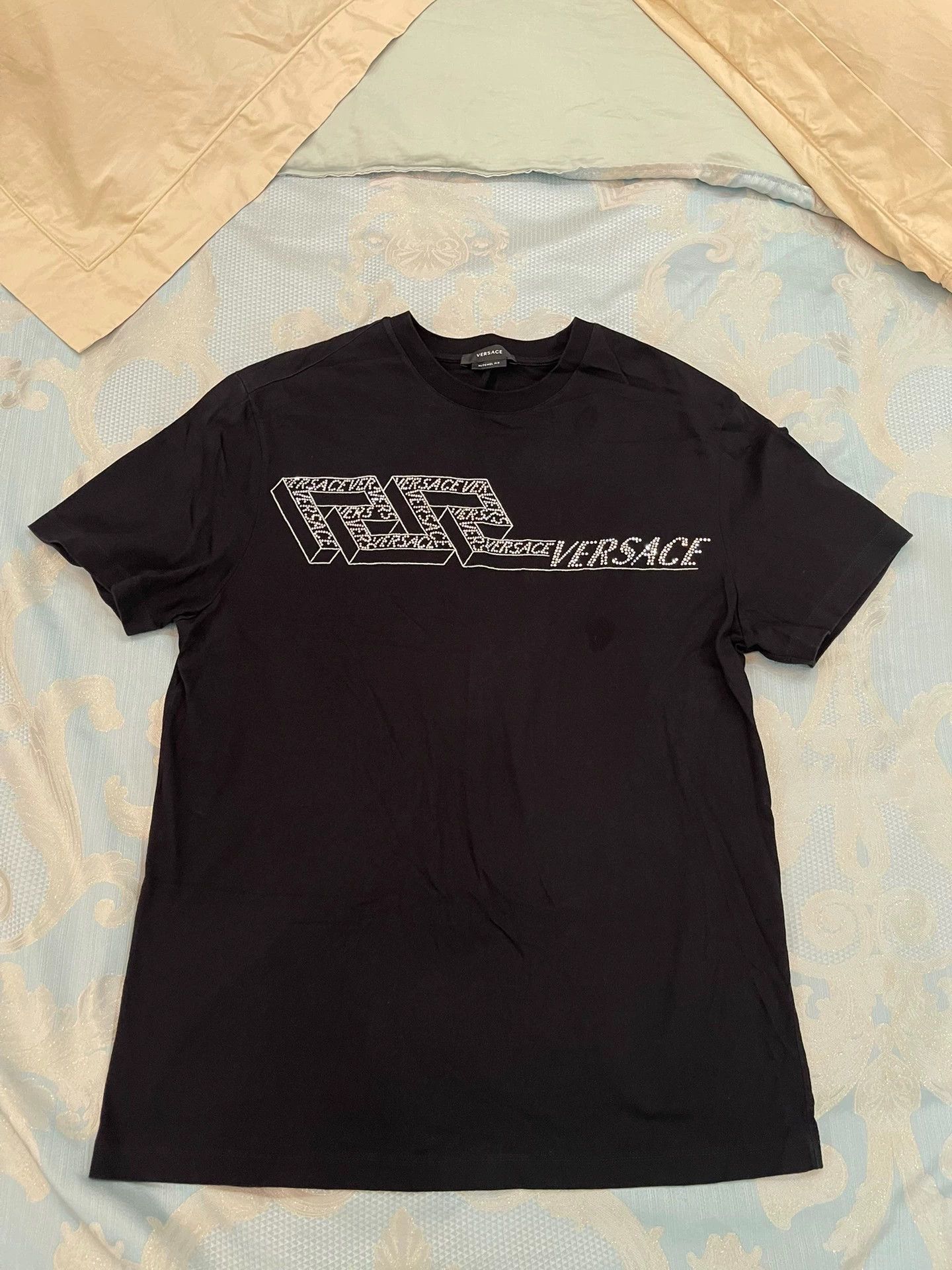 Versace Versace Black M Short Sleeve Tee Rhinestone La Greca Silver Size US M / EU 48-50 / 2 - 2 Thumbnail