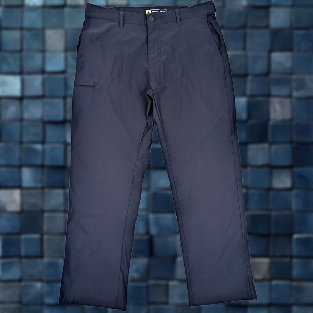 Vintage UB Tech Rainier Cargo Pants Men 36x30 Classic Fit Union Bay Blue Cargo Pants Men 36 Size US 36 / EU 52 - 1 Thumbnail