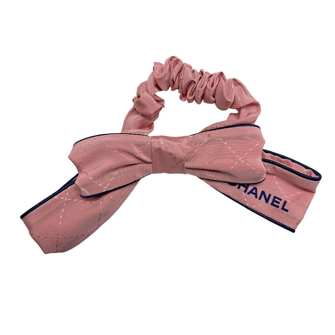 Chanel Chanel Silk Hair Scrunchie in Pink and Black Size ONE SIZE - 2 Thumbnail