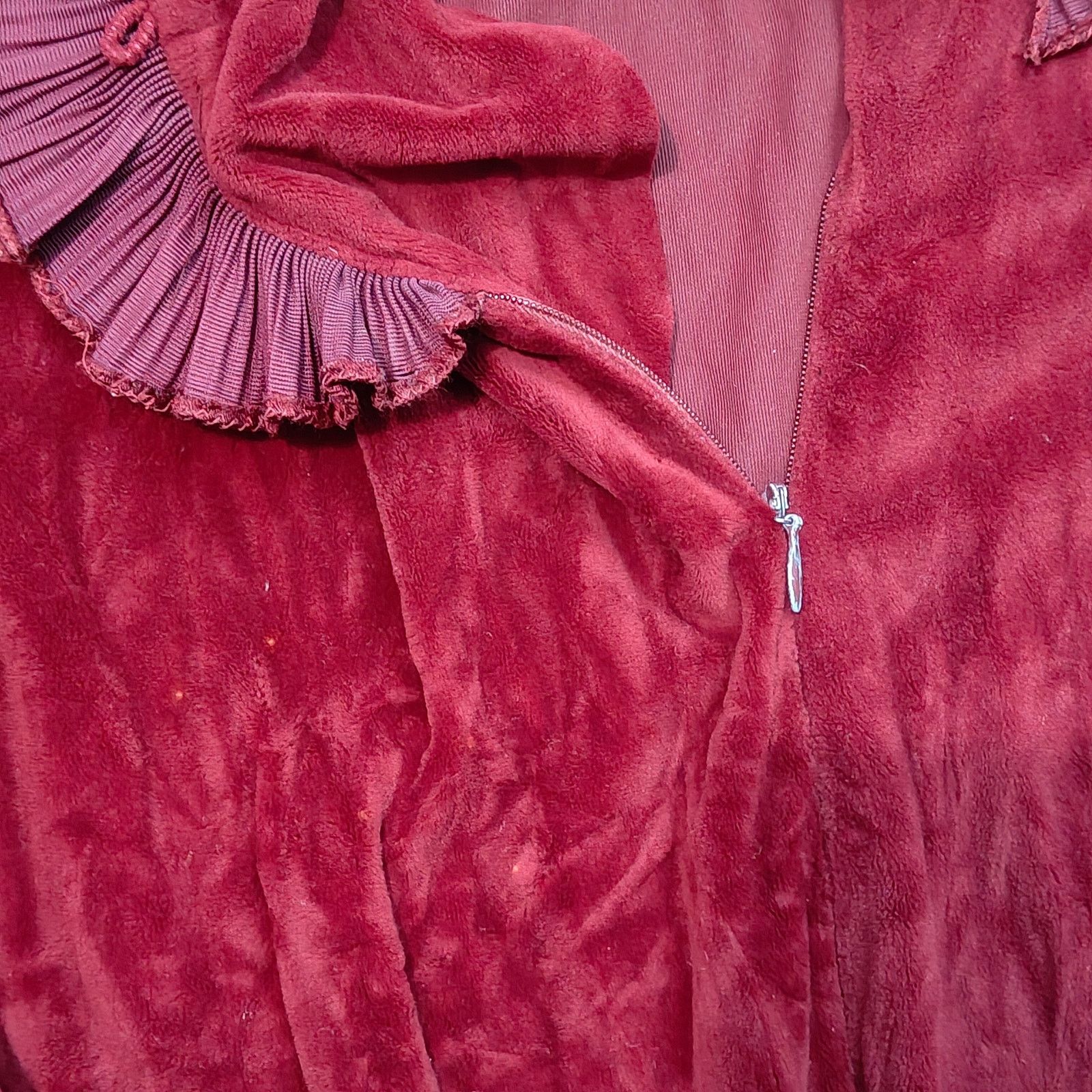 Vintage Vintage R. Michael Alan Deep Red Ruffle Trim House Coat Robe Size ONE SIZE - 4 Thumbnail