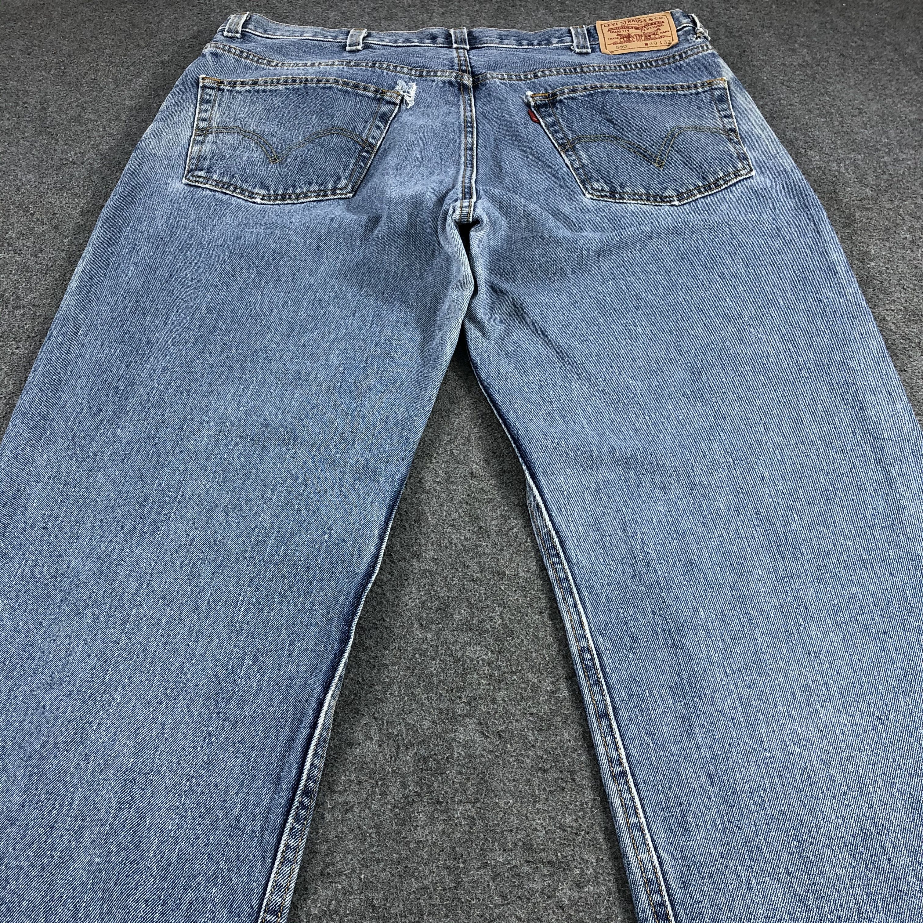 Levi's × Vintage Vintage Light Wash Levis 550 Jeans-JM1300 Size US 40 / EU 56 - 4 Thumbnail