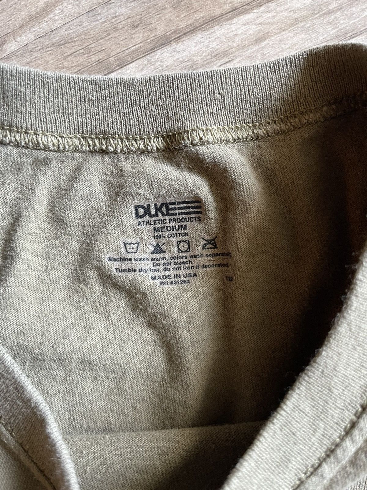 Vintage Olive Single stitch blank tee Size US M / EU 48-50 / 2 - 5 Thumbnail