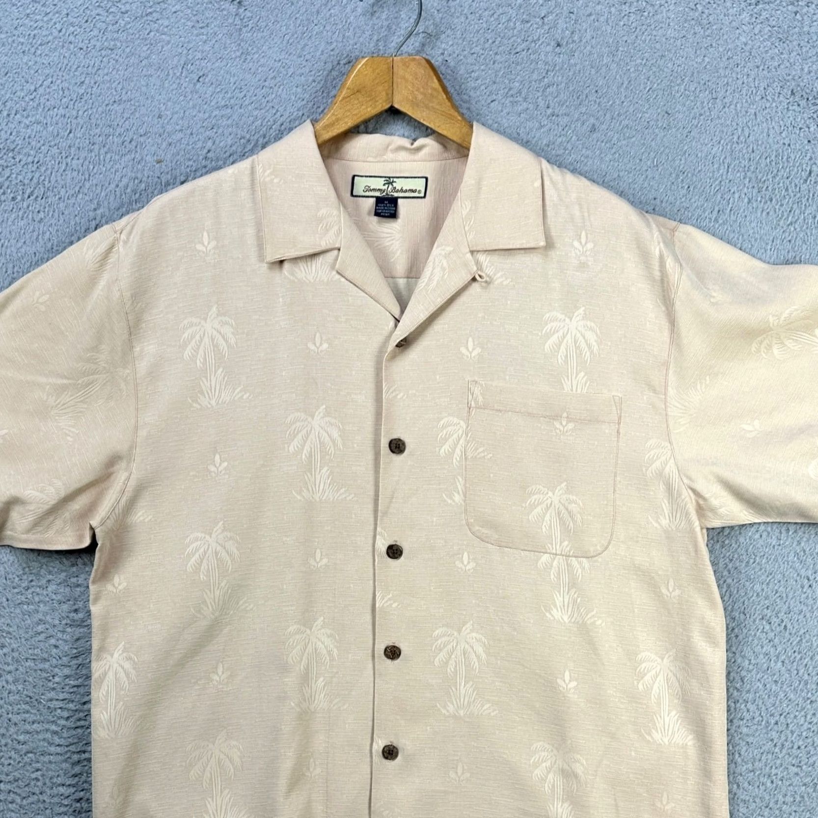 Tommy Bahama VINTAGE Tommy Bahama Silk Shirt Button Up Mens Medium Peach Geometric Pocket Outdoor Size US M / EU 48-50 / 2 - 2 Thumbnail