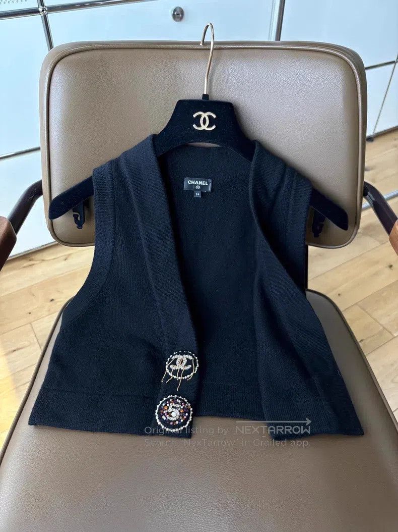 Chanel Chanel 22A exquisite handicraft workshop deep V-neck knitt Size XXS / US 00 / IT 34 - 5 Thumbnail