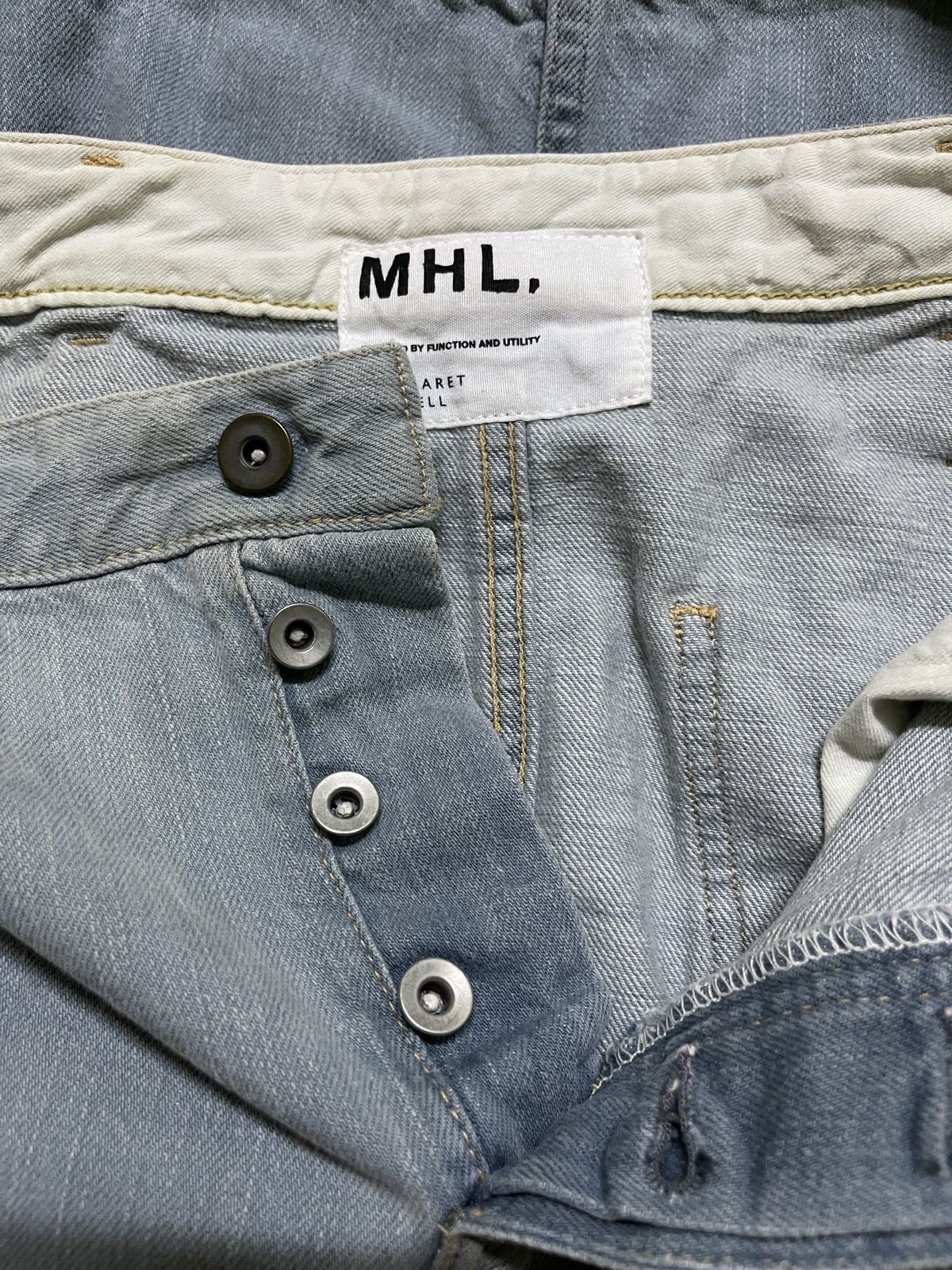 Margaret Howell Margaret Howell Denim Skirt Buckle Back Size 26" / US 2 / IT 38 - 11 Thumbnail