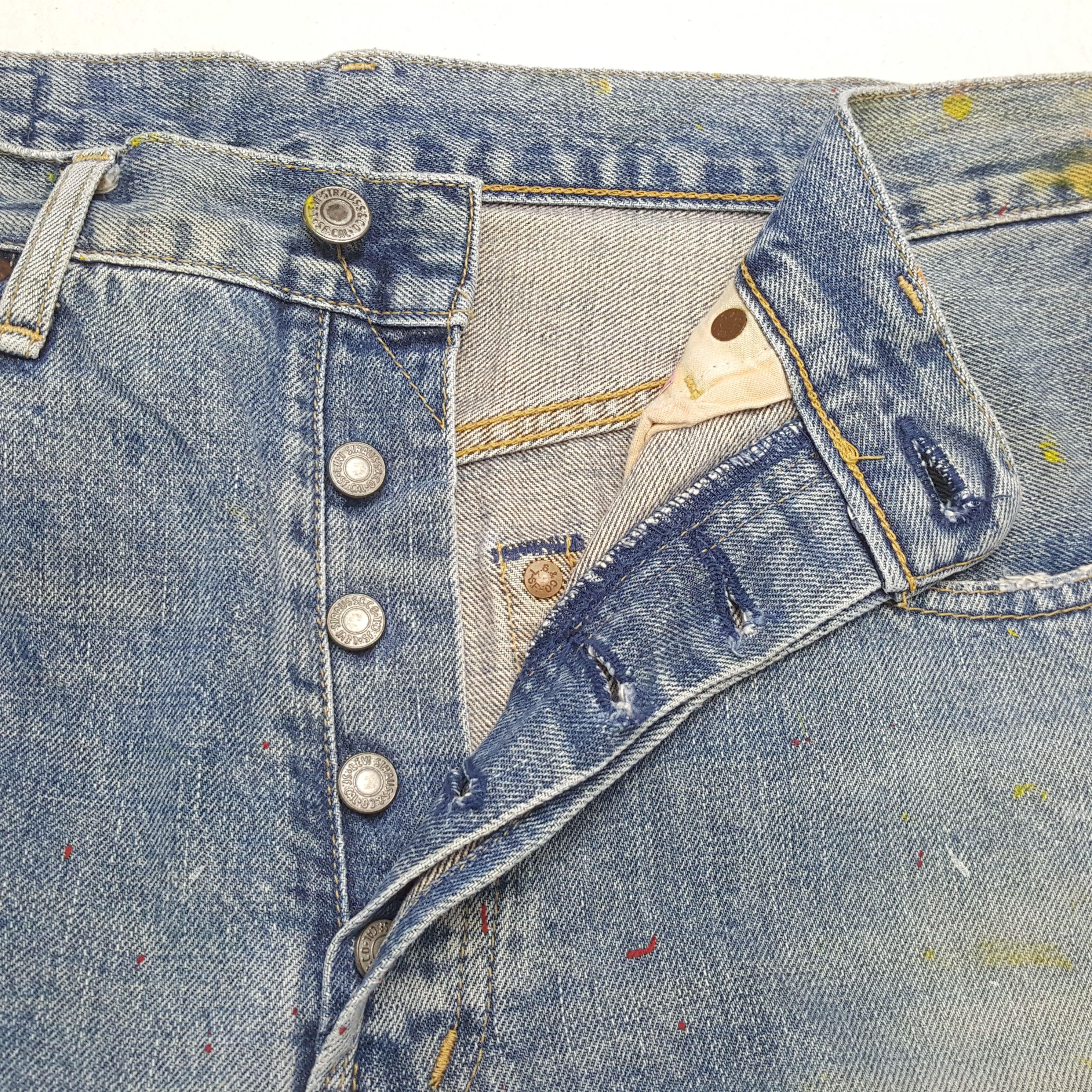 Levi's × Levi's Vintage Clothing × Vintage Vintage LEVI'S Kurt Cobain Distressed Style Denim Jeans Size US 31 - 13 Thumbnail
