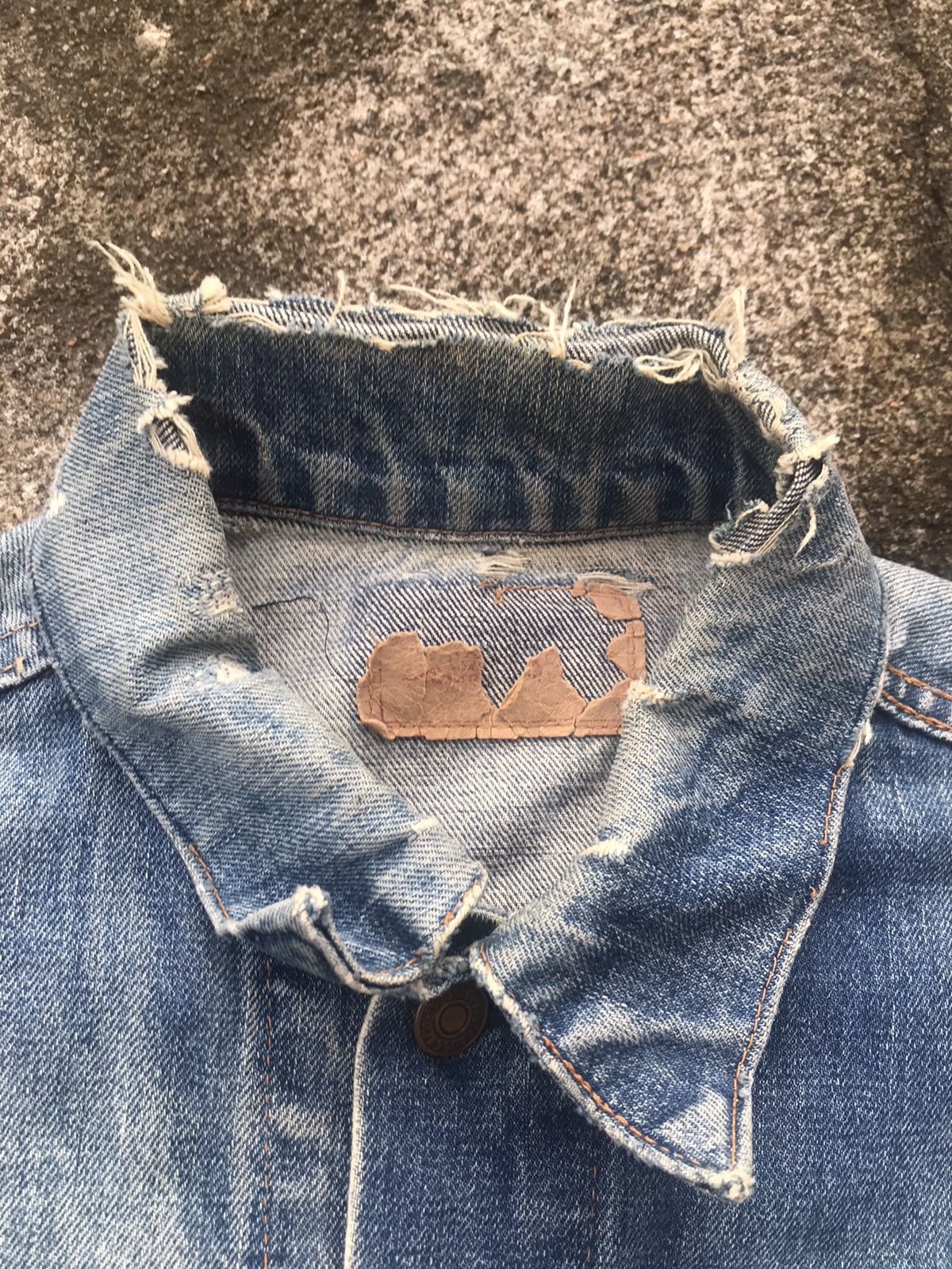 Levi's True Vintage Distressed Levis Trucker Jacket Big E Size US S / EU 44-46 / 1 - 10 Thumbnail