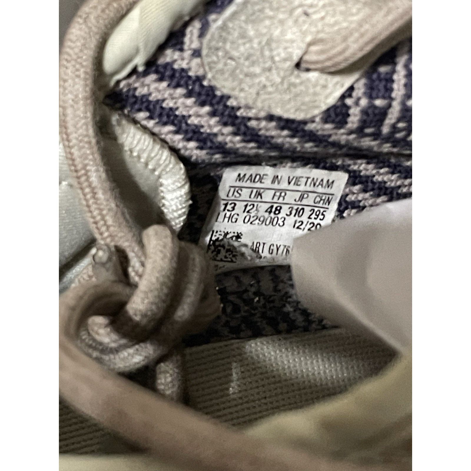 Adidas Size 13 - adidas Yeezy Boost 350 V2 Ash Pearl Size US 13 / EU 46 - 6 Thumbnail
