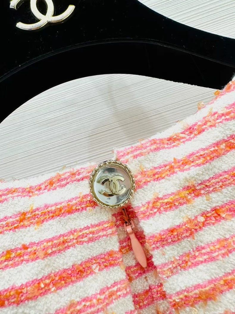 Chanel Chanel Spring and summer pink and white striped waisted dr Size XXS / US 00 / IT 34 - 6 Thumbnail