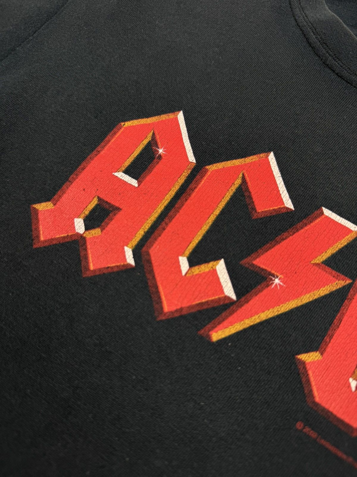 Band Tees Distressed 2003 Vintage AC DC Graphic T-Shirt Size US L / EU 52-54 / 3 - 8 Thumbnail