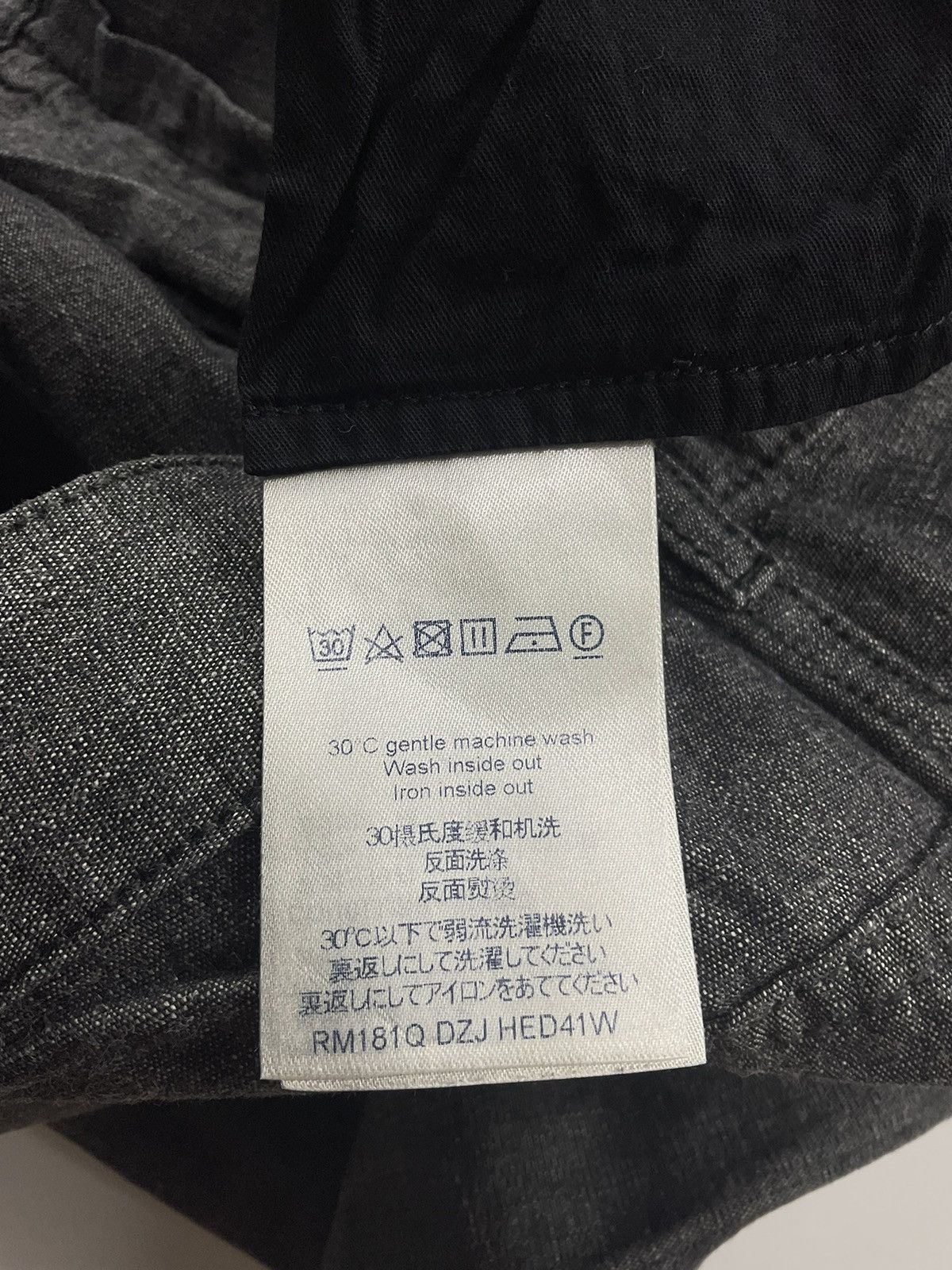Louis Vuitton Louis Vuitton Leather Patch Regular Jeans Size US 38 / EU 54 - 12 Thumbnail