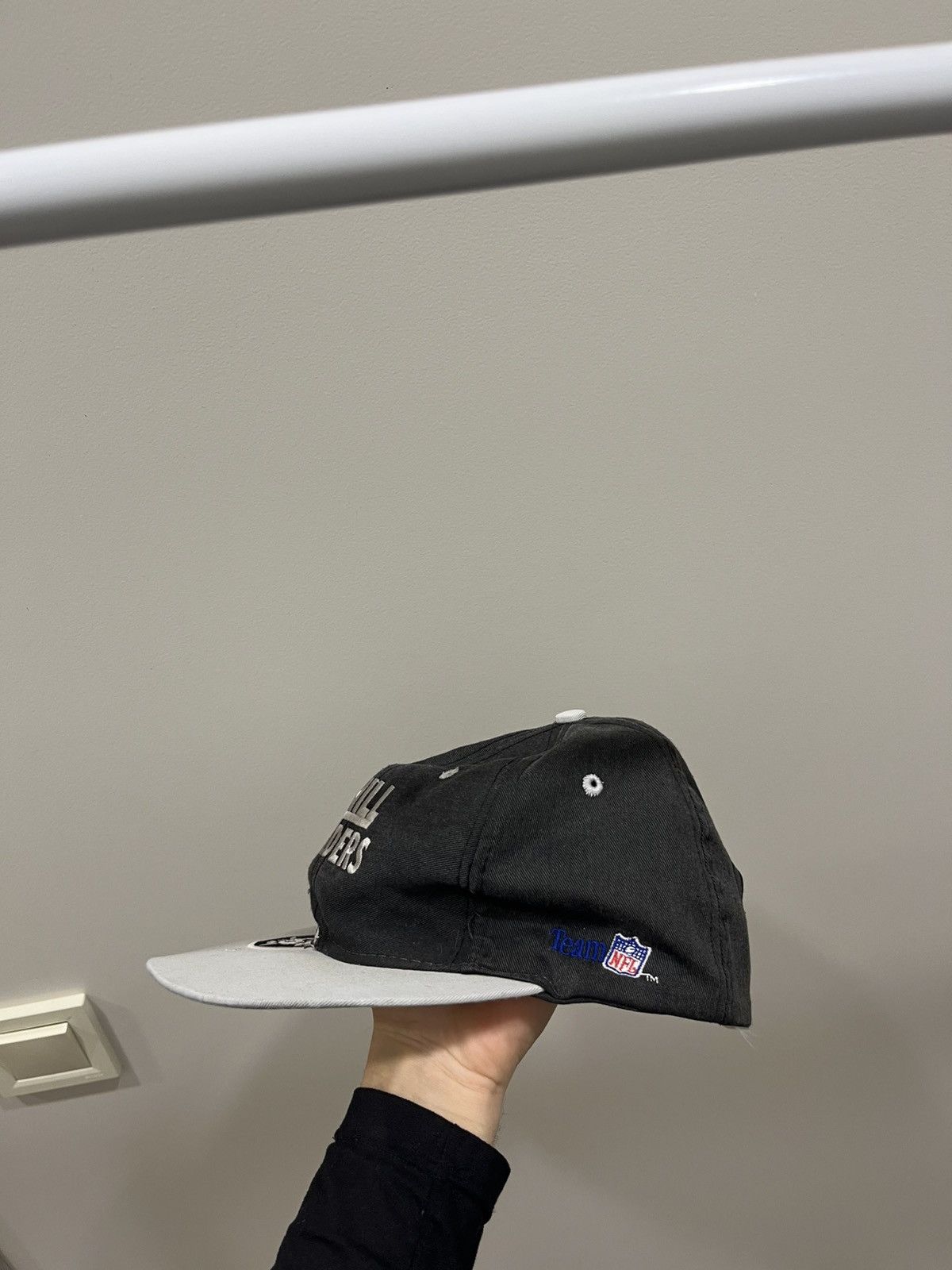 NFL Oakland Raiders vintage Hat Size ONE SIZE - 2 Thumbnail