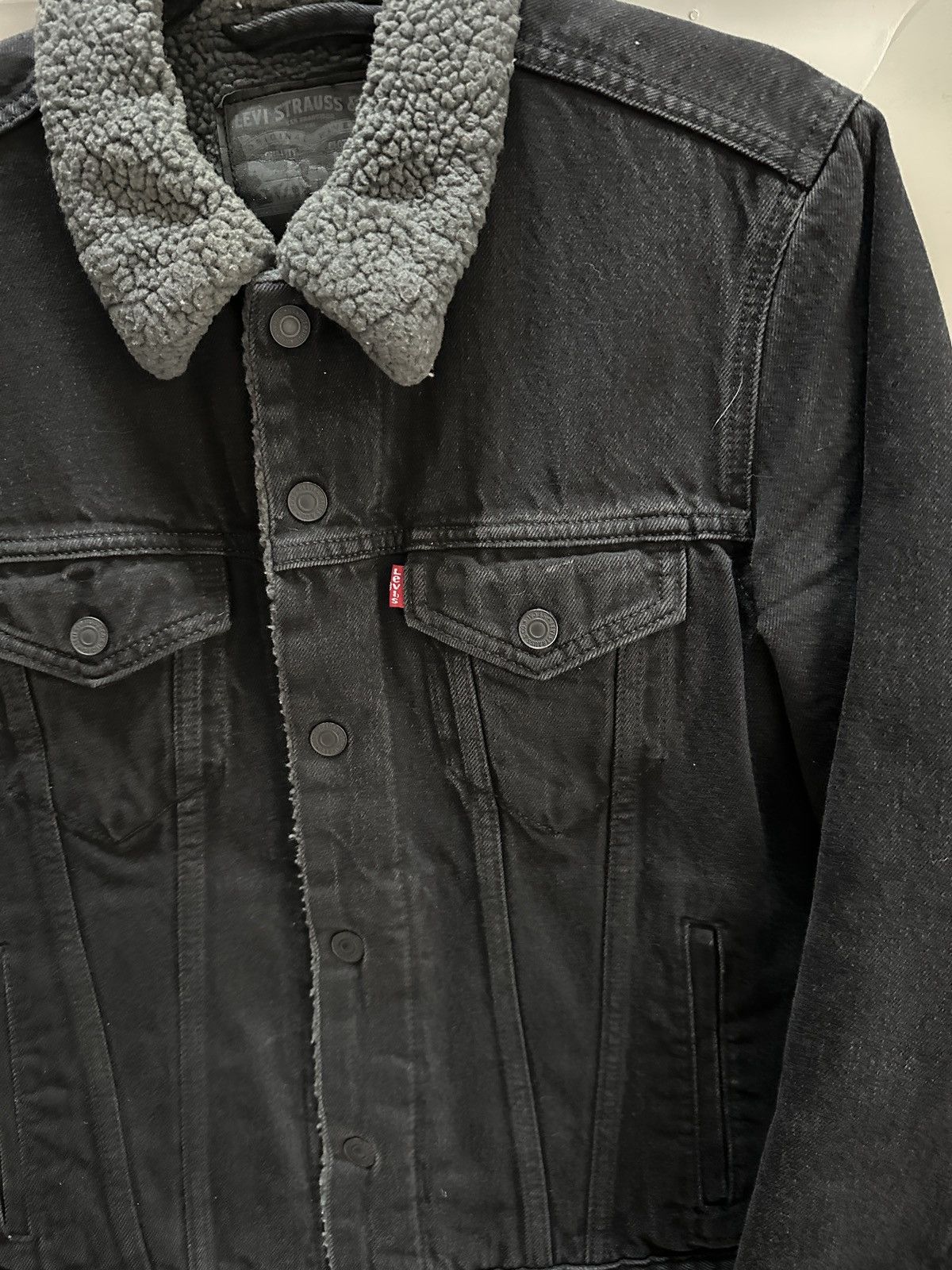 Levi's Black Denim Sherpa Trucker Jacket Size US S / EU 44-46 / 1 - 2 Thumbnail