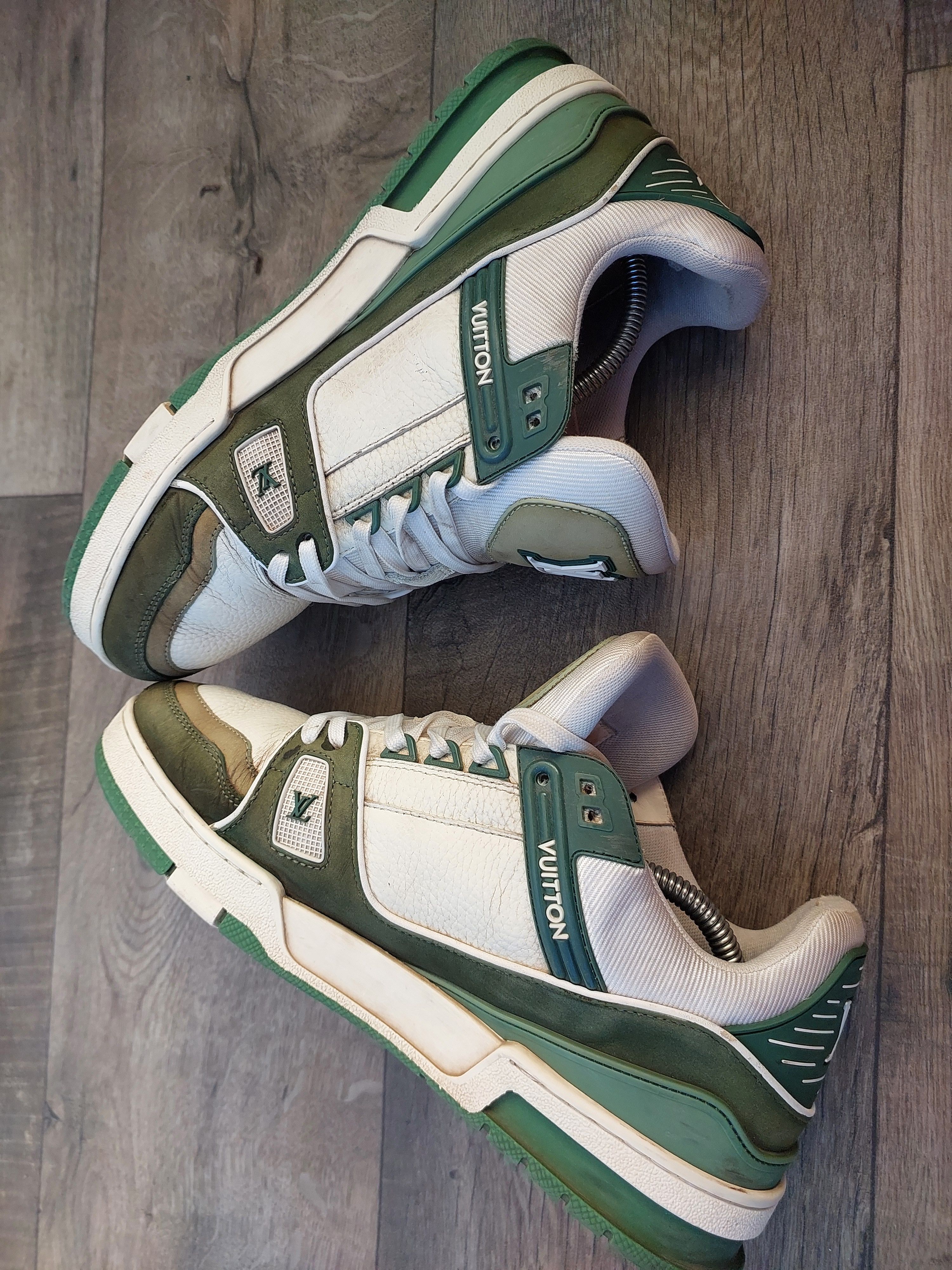 Louis Vuitton Louis Vuitton Green and White Trainer Sneaker -2508 Size US 10 / EU 43 - 10 Thumbnail