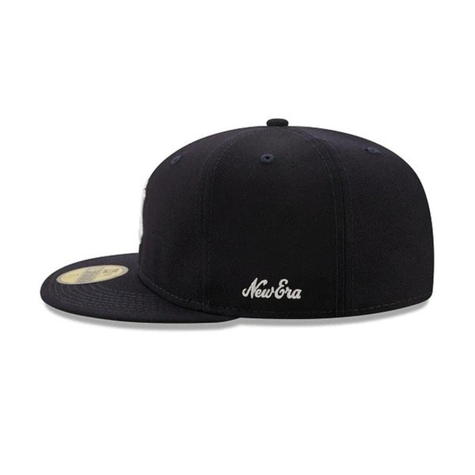 New Era New Era New York Yankees 1977 WS 59FIFTY w/ Pin 7 3/8 Size ONE SIZE - 5 Thumbnail