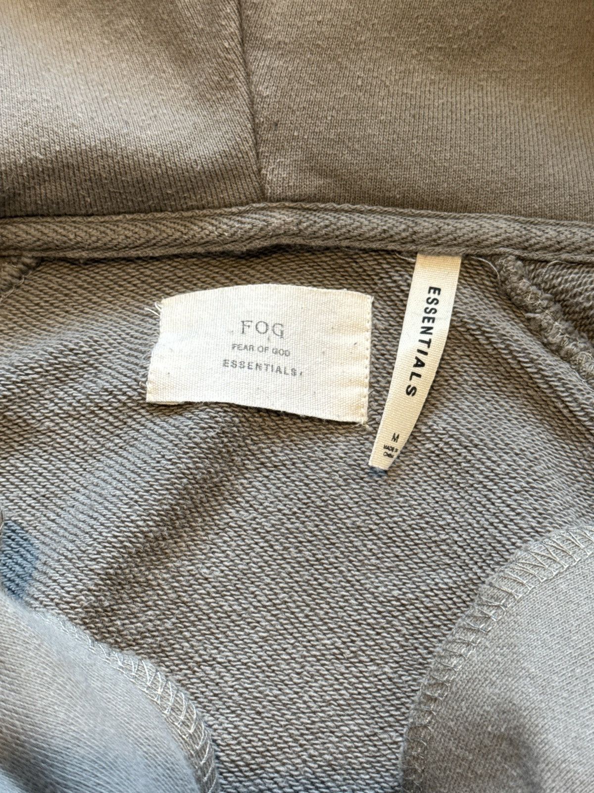 Essentials × Fear of God Fear of god Essentials hoodie size medium Size US M / EU 48-50 / 2 - 5 Thumbnail