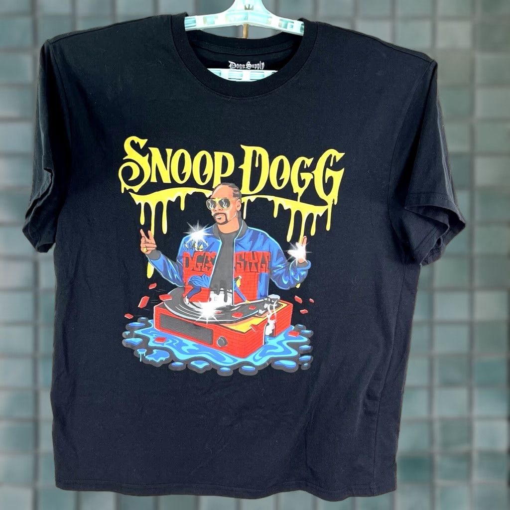 Vintage Snoop Dogg Dog Supply T-Shirt Mens Size L Black Size US L / EU 52-54 / 3 - 1 Thumbnail
