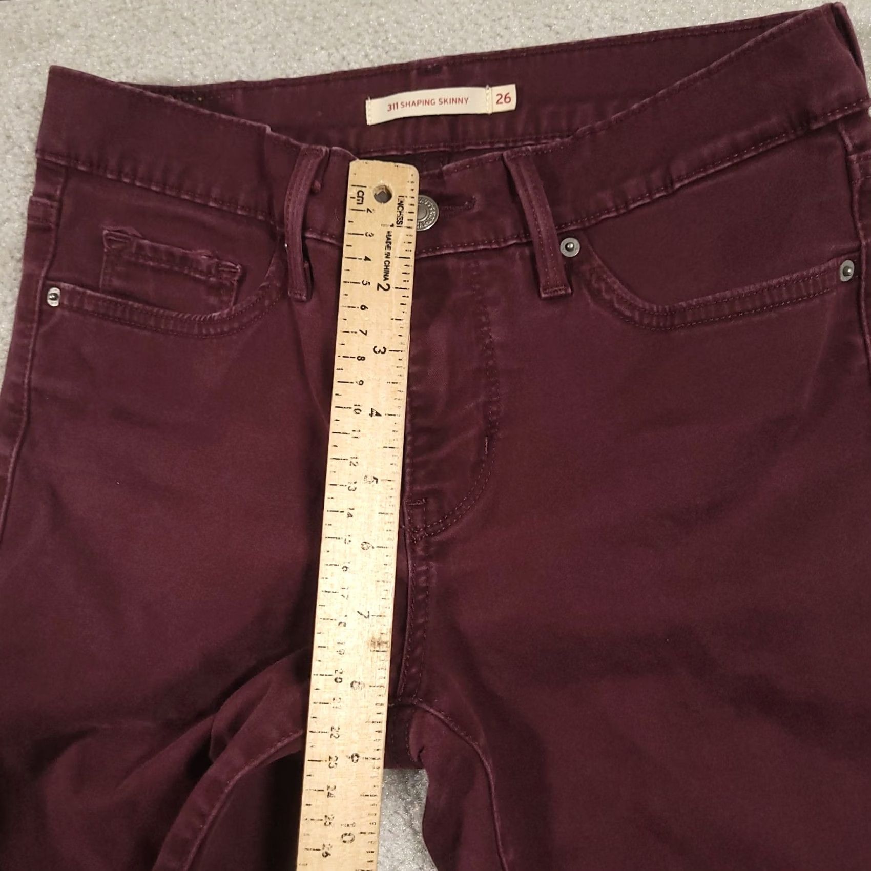 Levi's Levi's 311 Jeans Women's Size 26 Burgundy Mid-Rise Shaping Skinny Denim Size 26" / US 2 / IT 38 - 7 Thumbnail