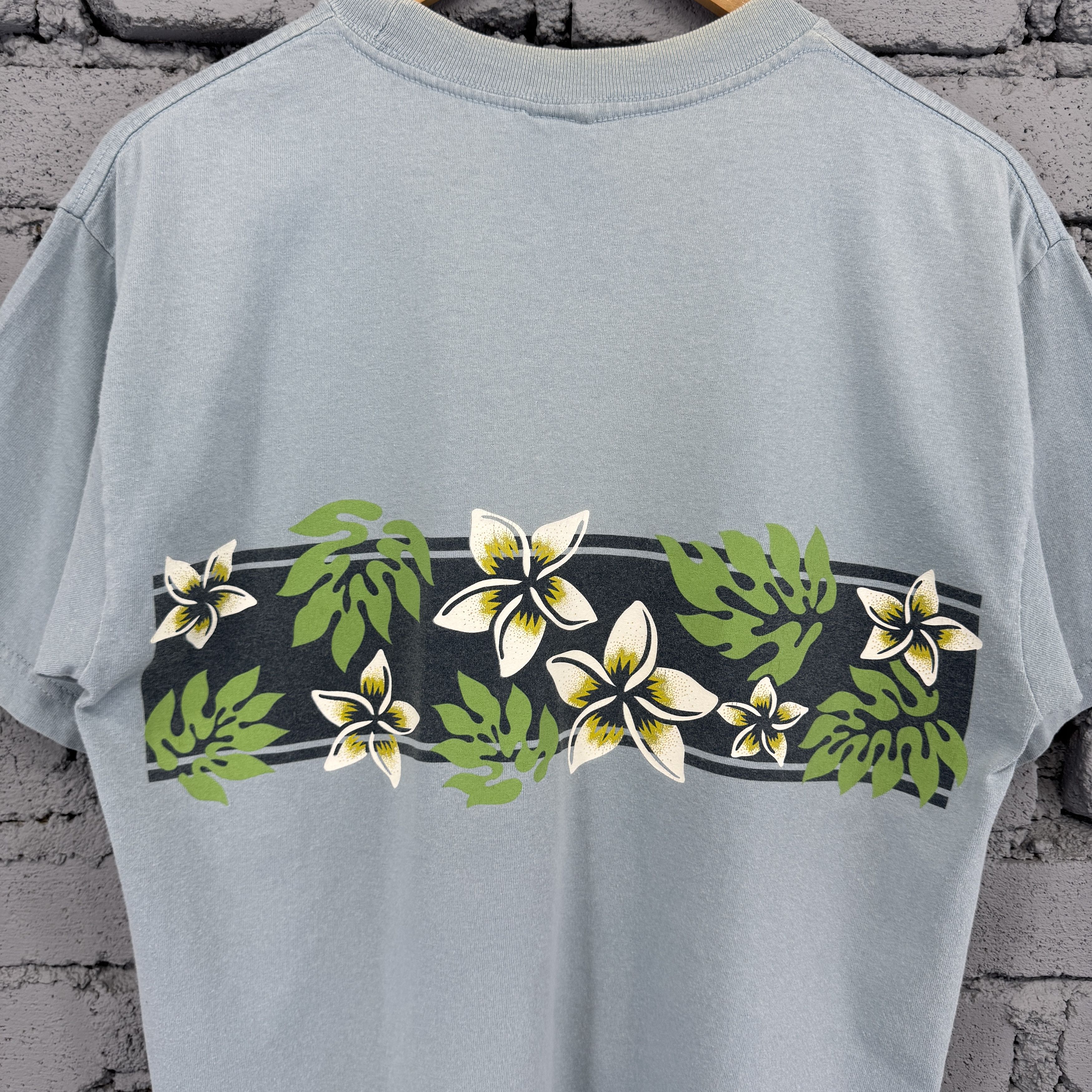 Vintage Vintage Faded Hawaii Design Featuring Plumeria Flowers Tee Size US M / EU 48-50 / 2 - 6 Thumbnail