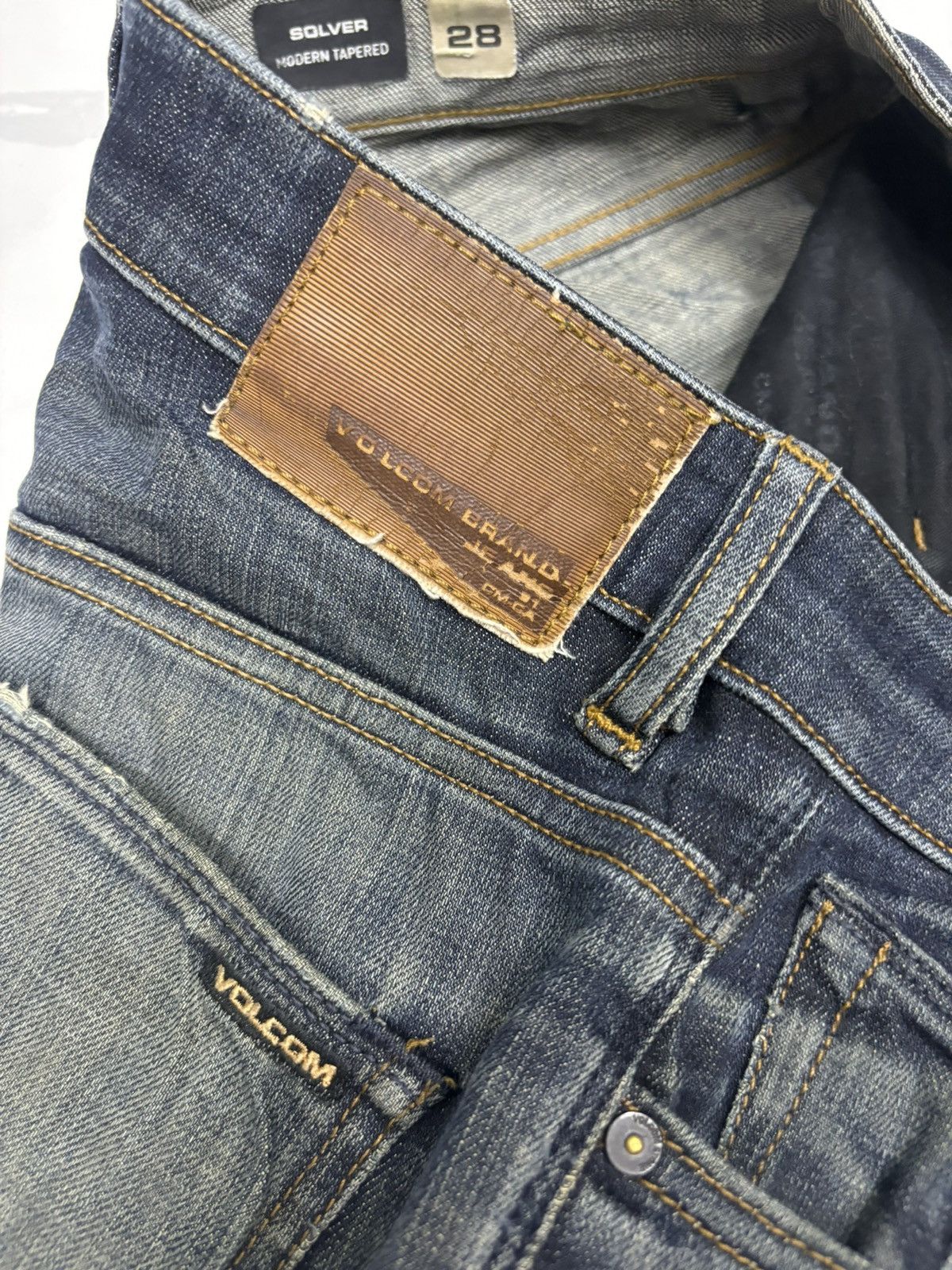 Affliction × Vintage × Volcom 🔥VINTAGE VOLCOM MODERN TAPERER DISTRESS DENIM JEANS Size US 28 / EU 44 - 8 Thumbnail