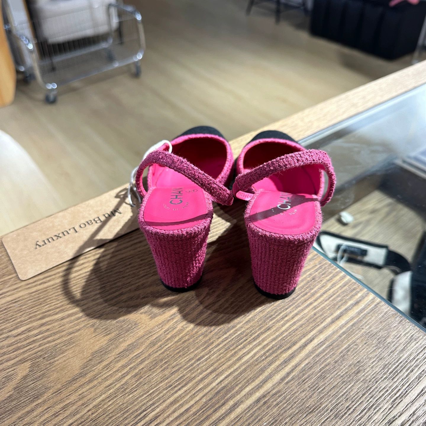 Chanel Chanel Women's Tweed Pink Black Heels 36 mar677 Size US 5.5 / IT 35.5 - 3 Thumbnail