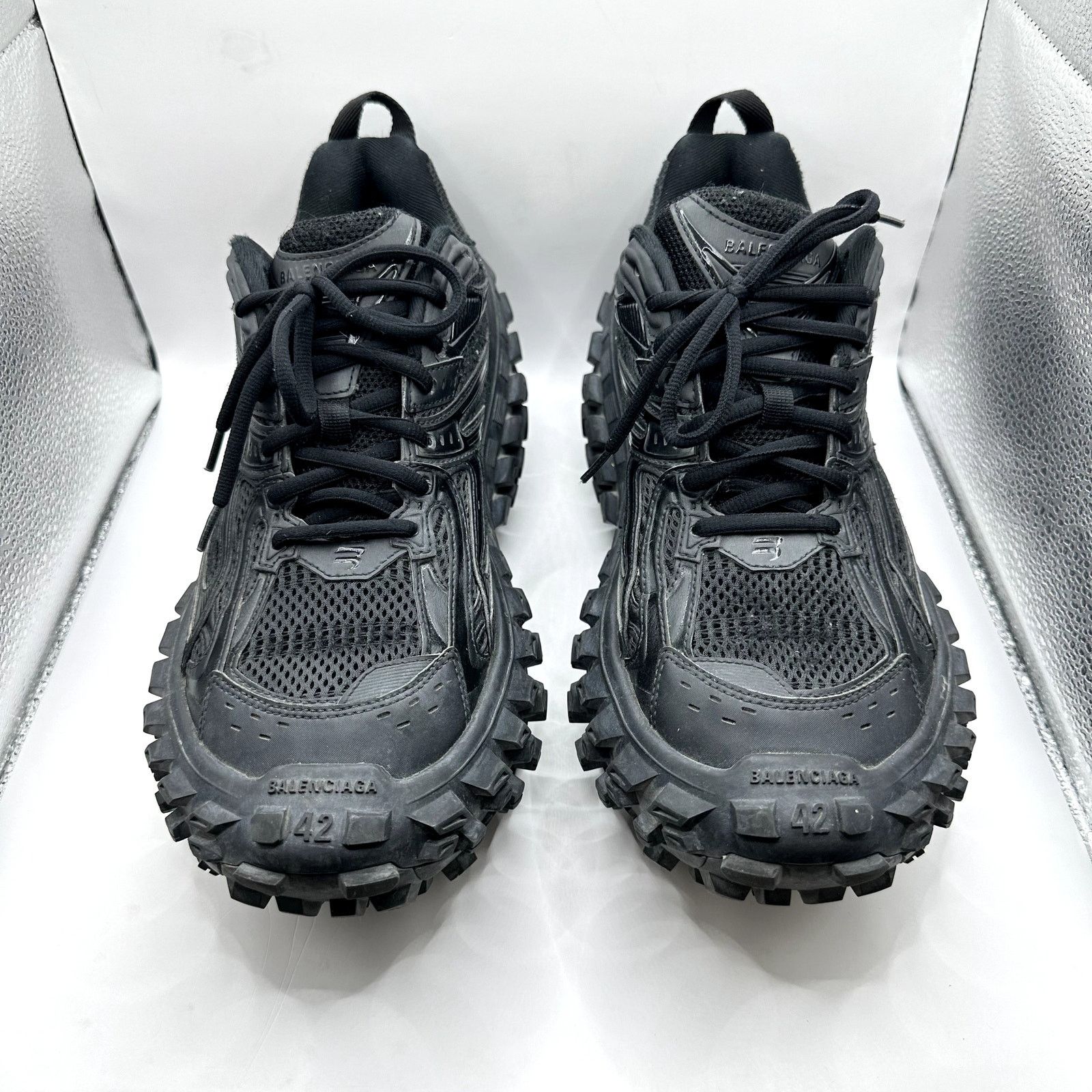 Balenciaga Balenciaga Defender Bouncer Size US 9 / EU 42 - 2 Thumbnail