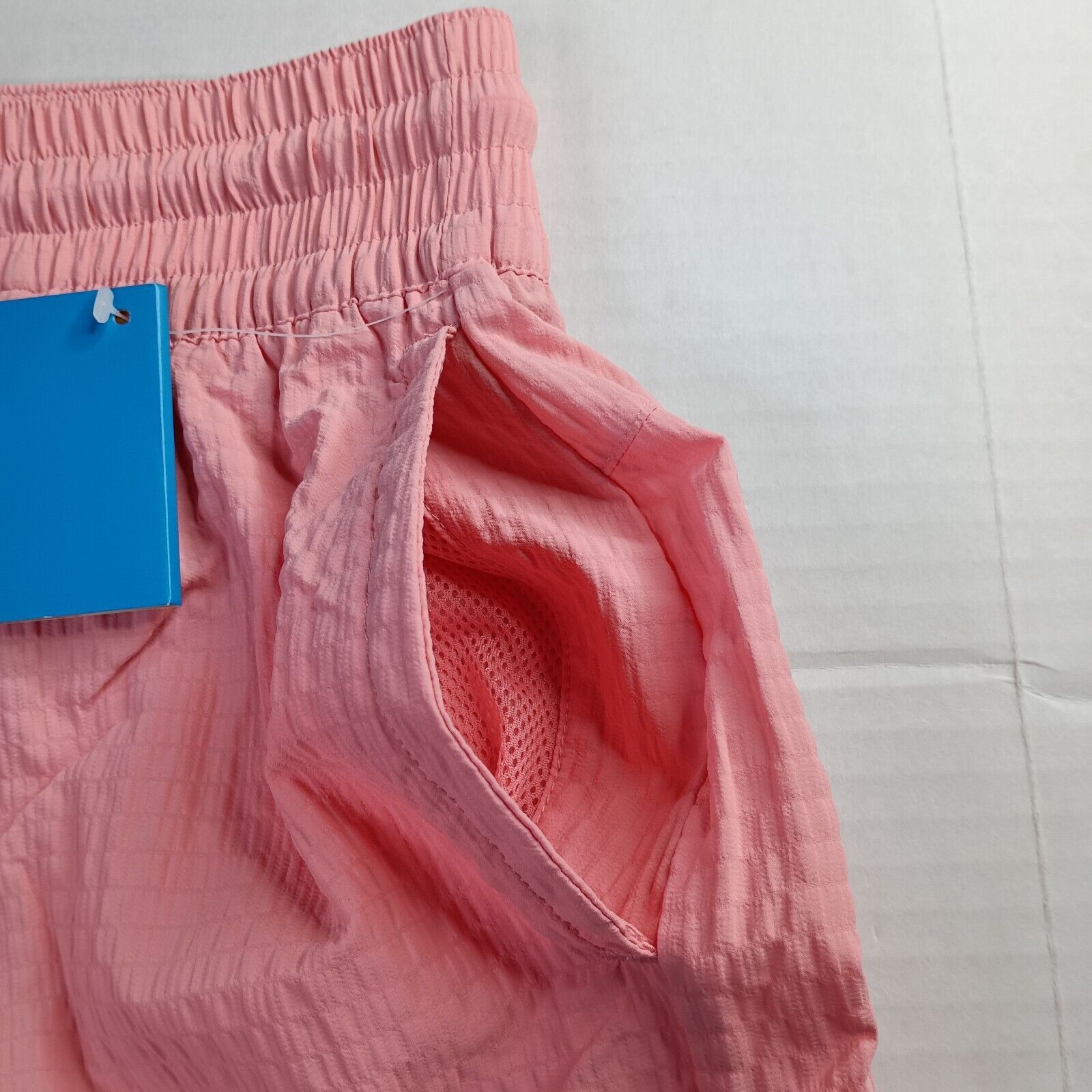 Columbia Columbia Women's Boundless Trek Shorts Size L Pink 3" Inseam Size 34" / US 12 / IT 48 - 2 Thumbnail