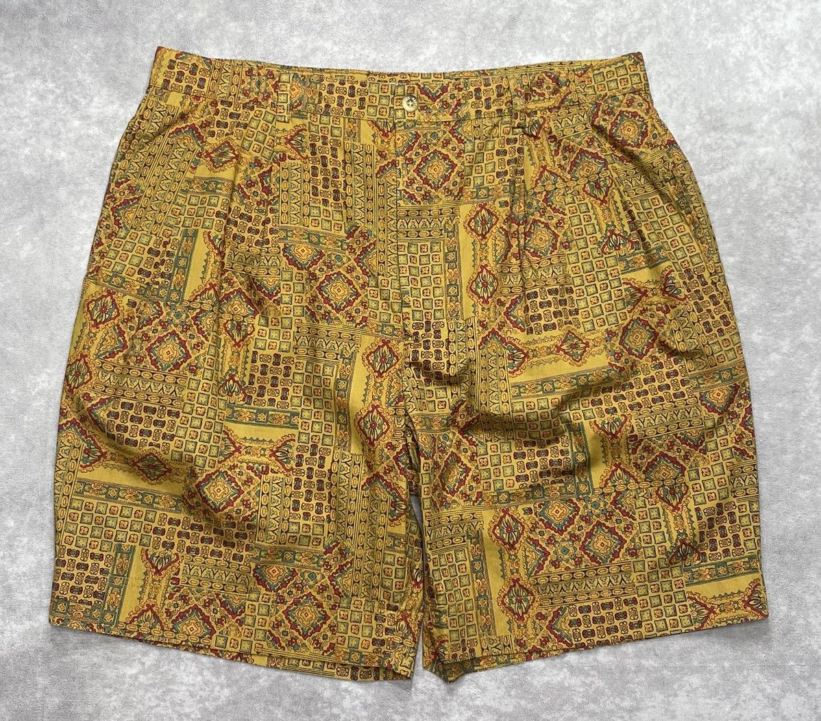 Nautica 90’s Vintage Nautica Mandela Shorts Size US 36 / EU 52 - 1 Thumbnail