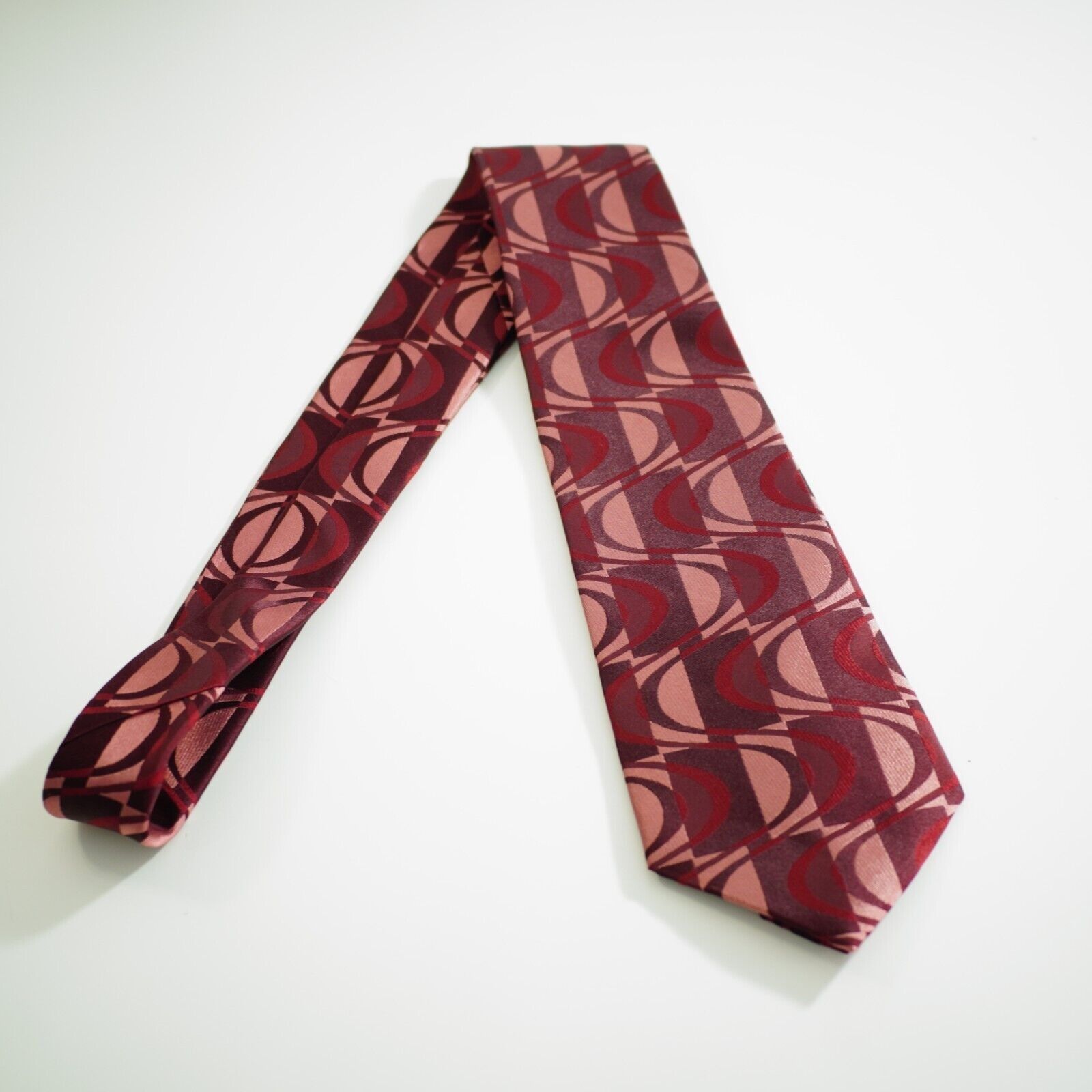 Arrow Arrow Red Abstract Geometric Woven Silk Tie Size ONE SIZE - 7 Thumbnail
