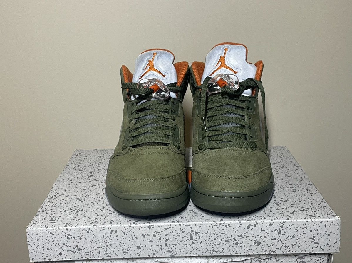 Jordan Brand × Nike Air Jordan 5 retro Olive Size US 9 / EU 42 - 6 Thumbnail