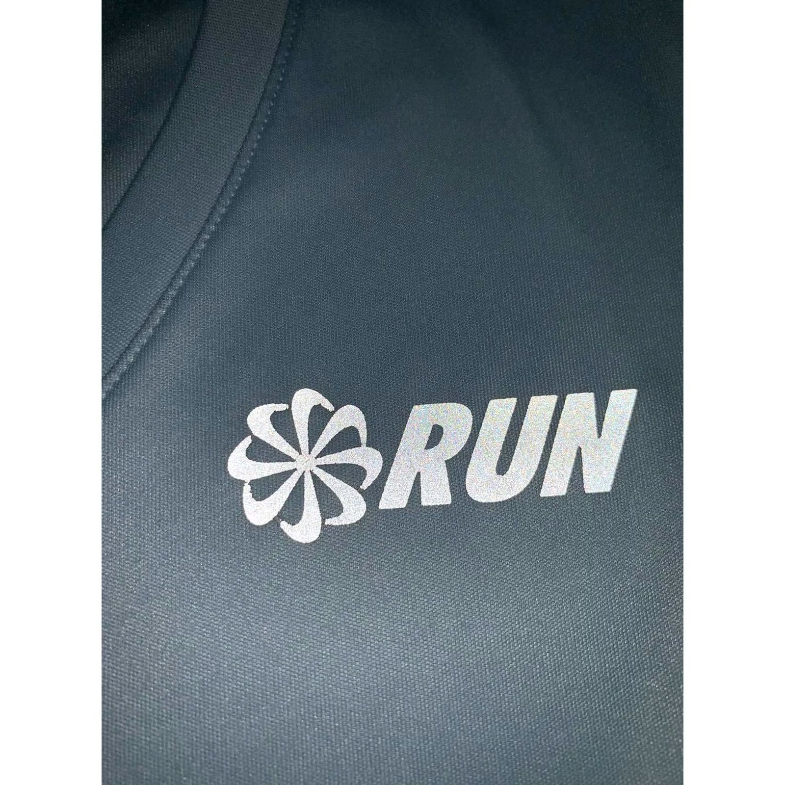 Nike NIKE RUN RUNNING DRI-FIT ORIGINAL WOMENS TRAINING SHIRT JERSEY TEE SIZE S BLUE Reflective Logos Training 90s Run Womens Size S / US 4 / IT 40 - 4 Thumbnail