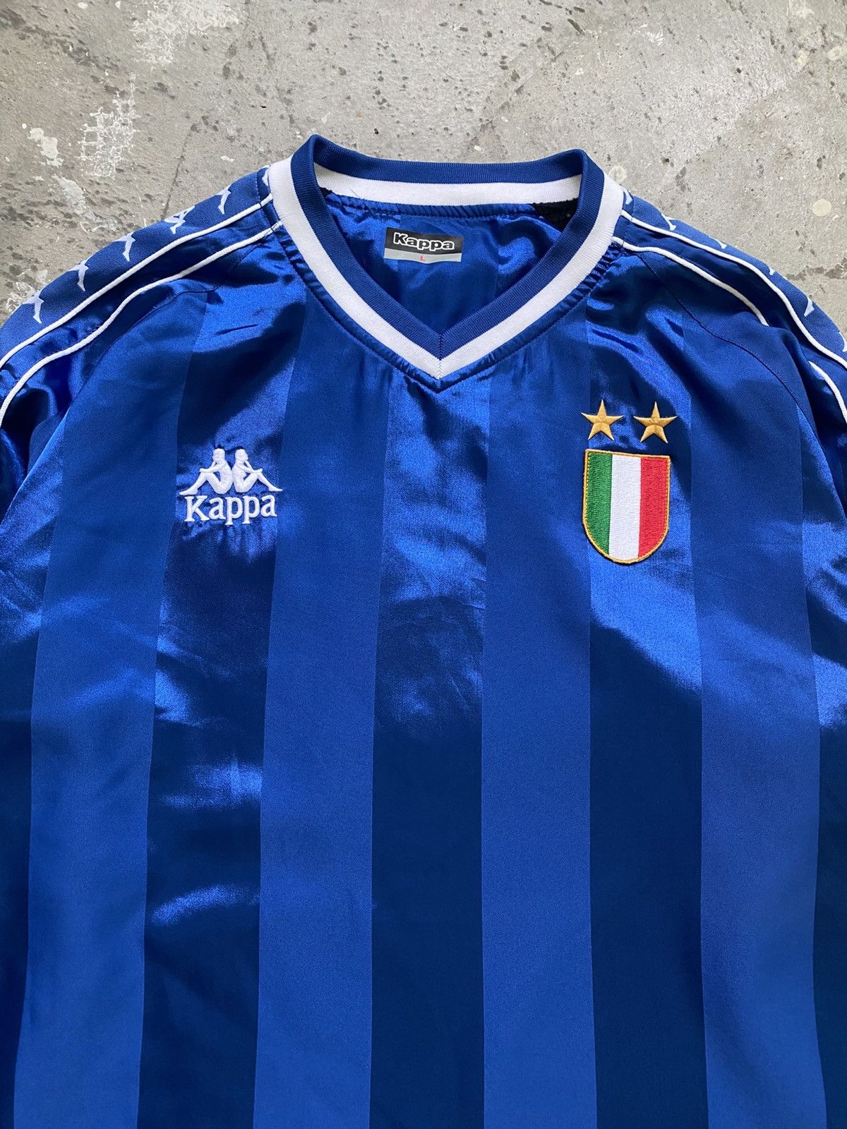 Kappa Vintage Kappa Italy Side Tape V Neck Jersey Size US L / EU 52-54 / 3 - 5 Thumbnail