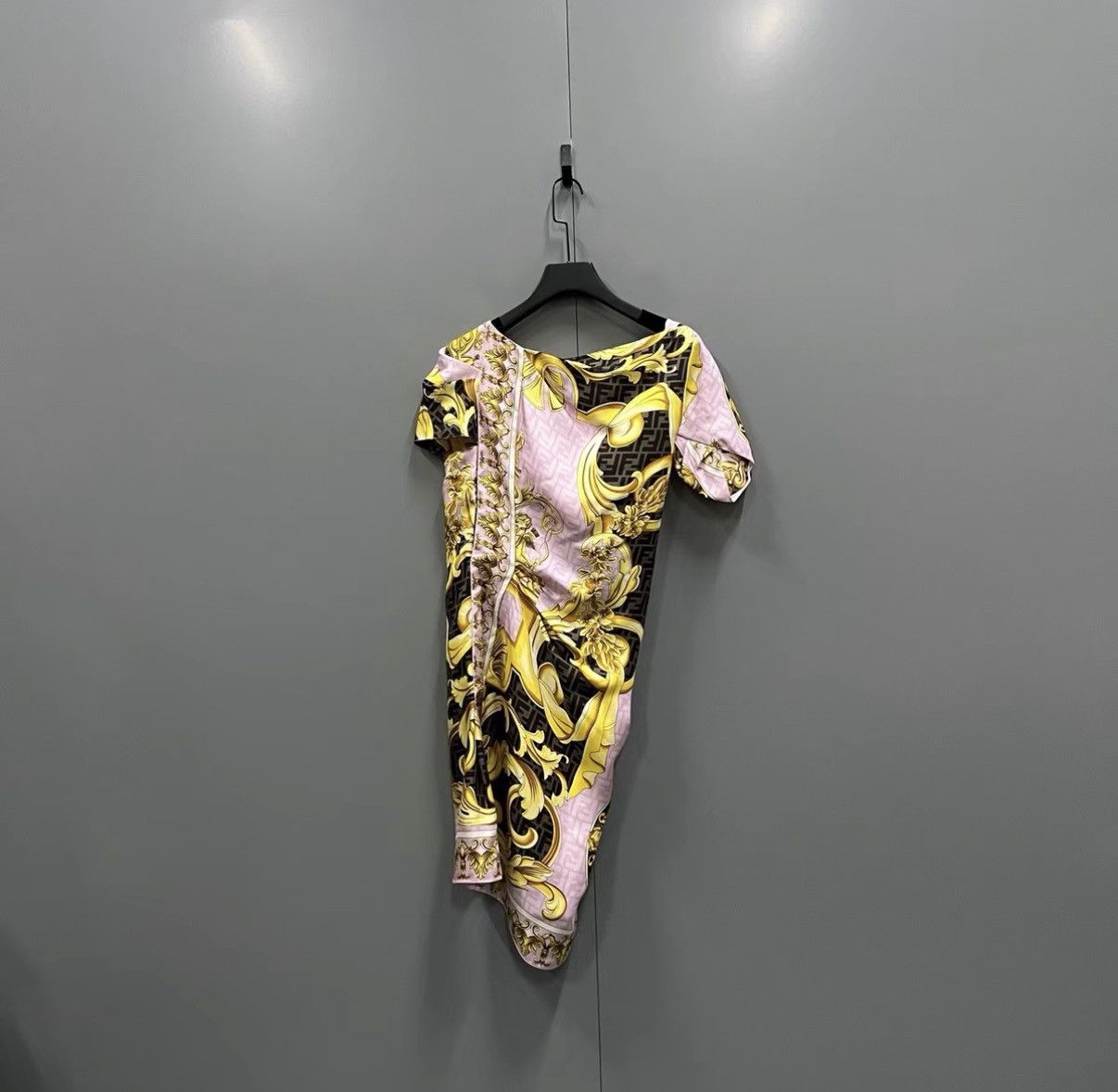 Fendi FENDI x Versace color-block FF all-over printed dress J41 Size XS / US 0-2 / IT 36-38 - 2 Thumbnail