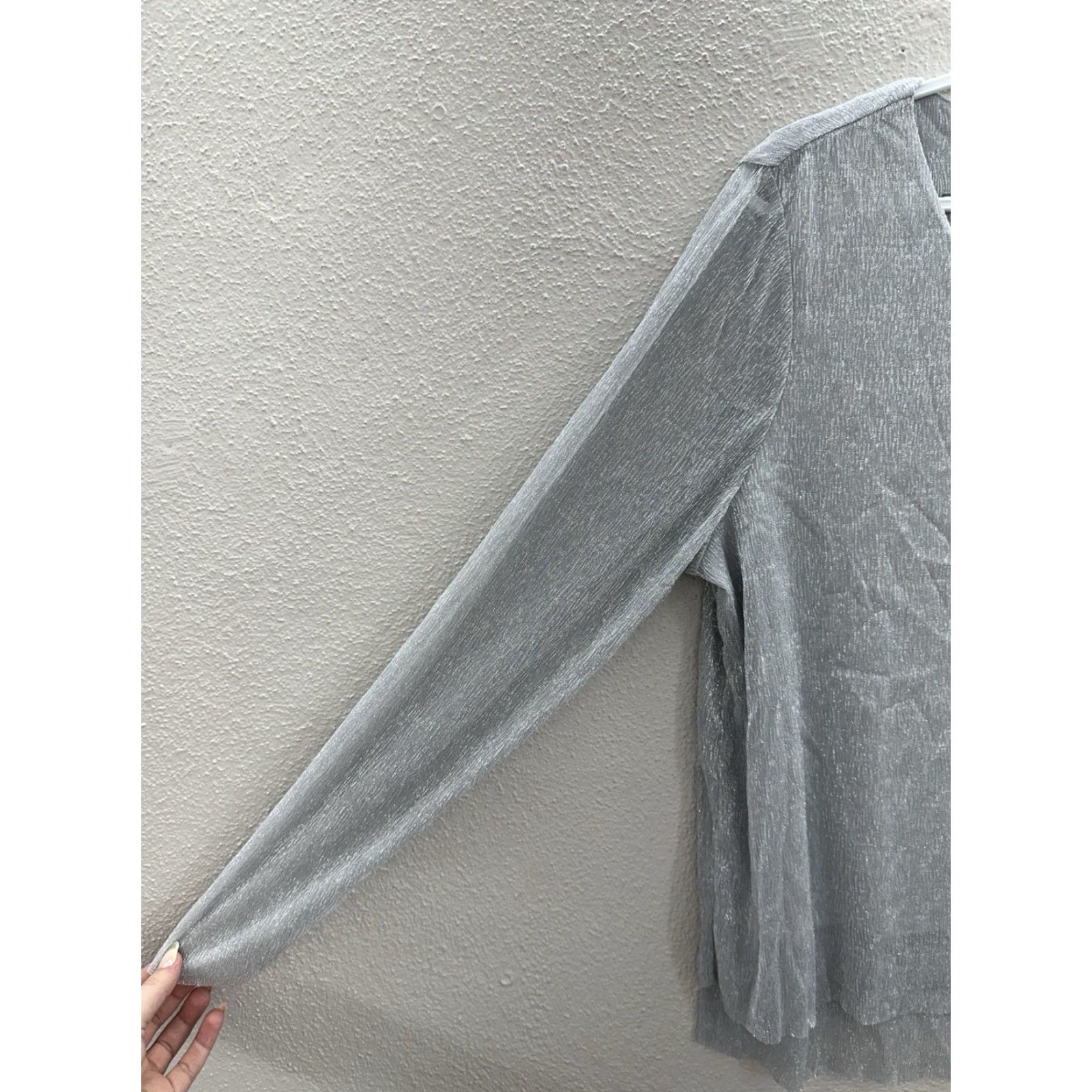 Vintage Chicos Shirt Womens Size 3 Gray Metallic Ultimate Layer Long Sleeve Seagull NWTS Size XS / US 0-2 / IT 36-38 - 2 Thumbnail