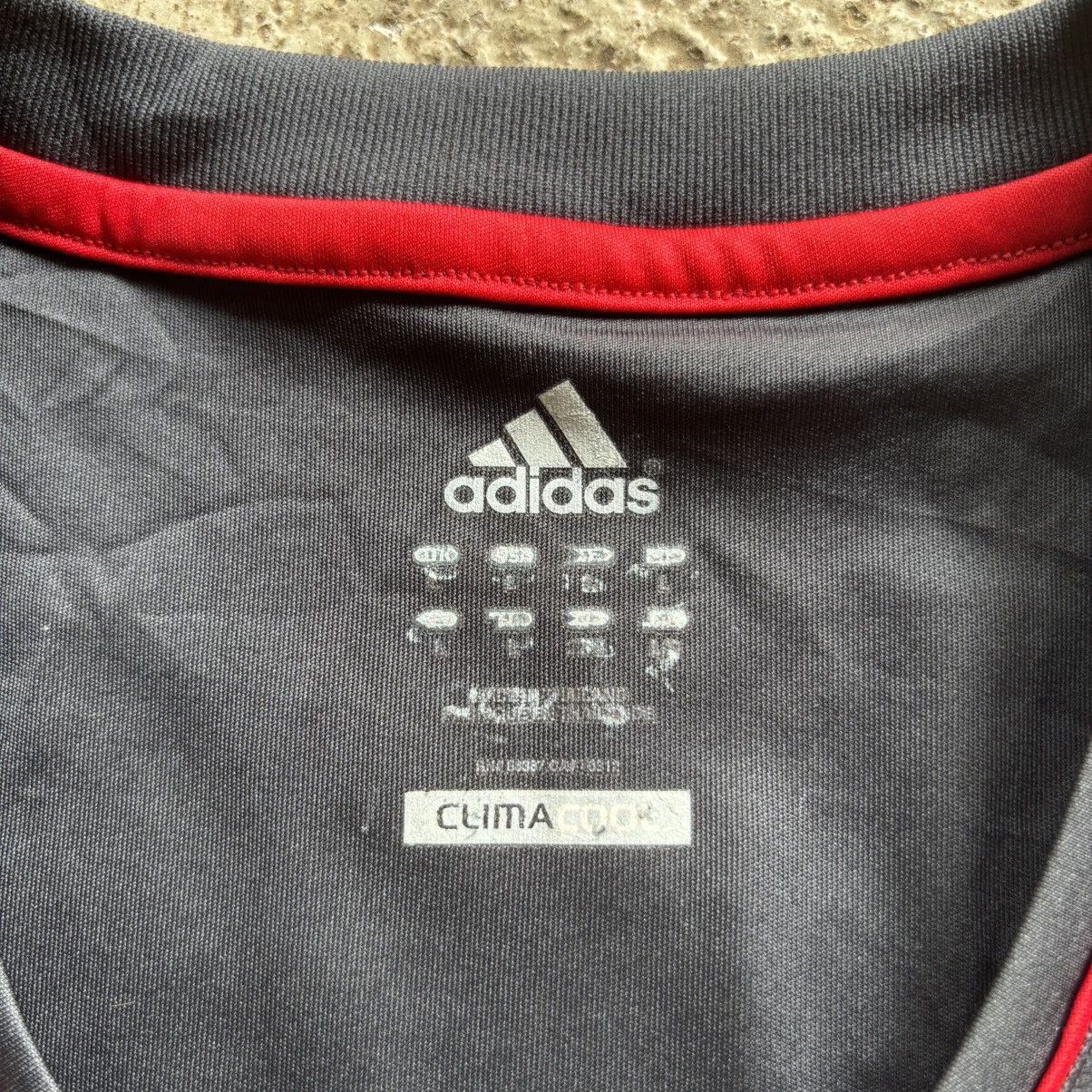 Adidas 2011-12 Liverpool Away Shirt Size US L / EU 52-54 / 3 - 6 Thumbnail