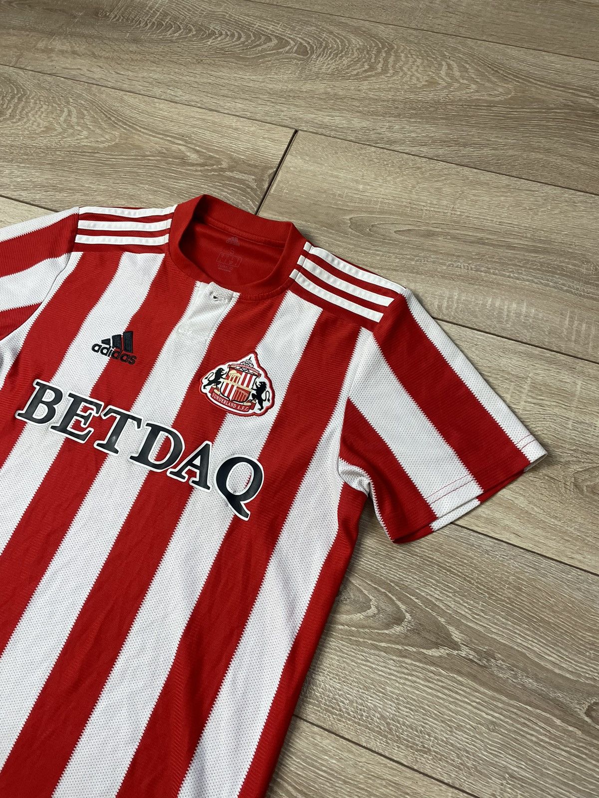 Adidas SUNDERLAND 2018-19 HOME FOOTBALL SHIRT SOCCER JERSEY ADIDAS Size US S / EU 44-46 / 1 - 2 Thumbnail
