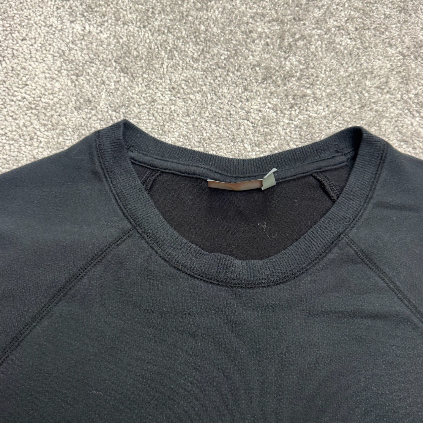 Athleta Athleta Sweatshirt Womens M Black Crew Neck Cozy Karma Crossover Pullover Pullover Breathable Lightweight Casual Athleisure Size M / US 6-8 / IT 42-44 - 3 Thumbnail