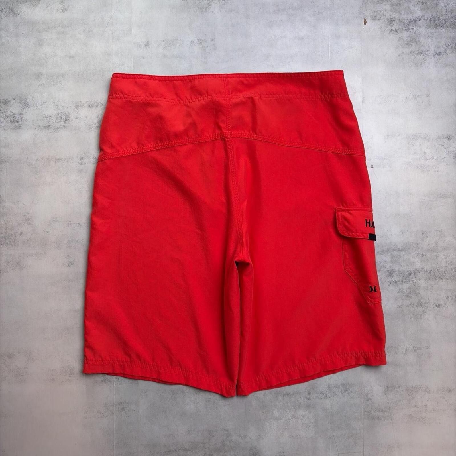 Hurley Y2K Red Hurley Surf Grunge Baggy Board Shorts Size US 34 / EU 50 - 5 Thumbnail