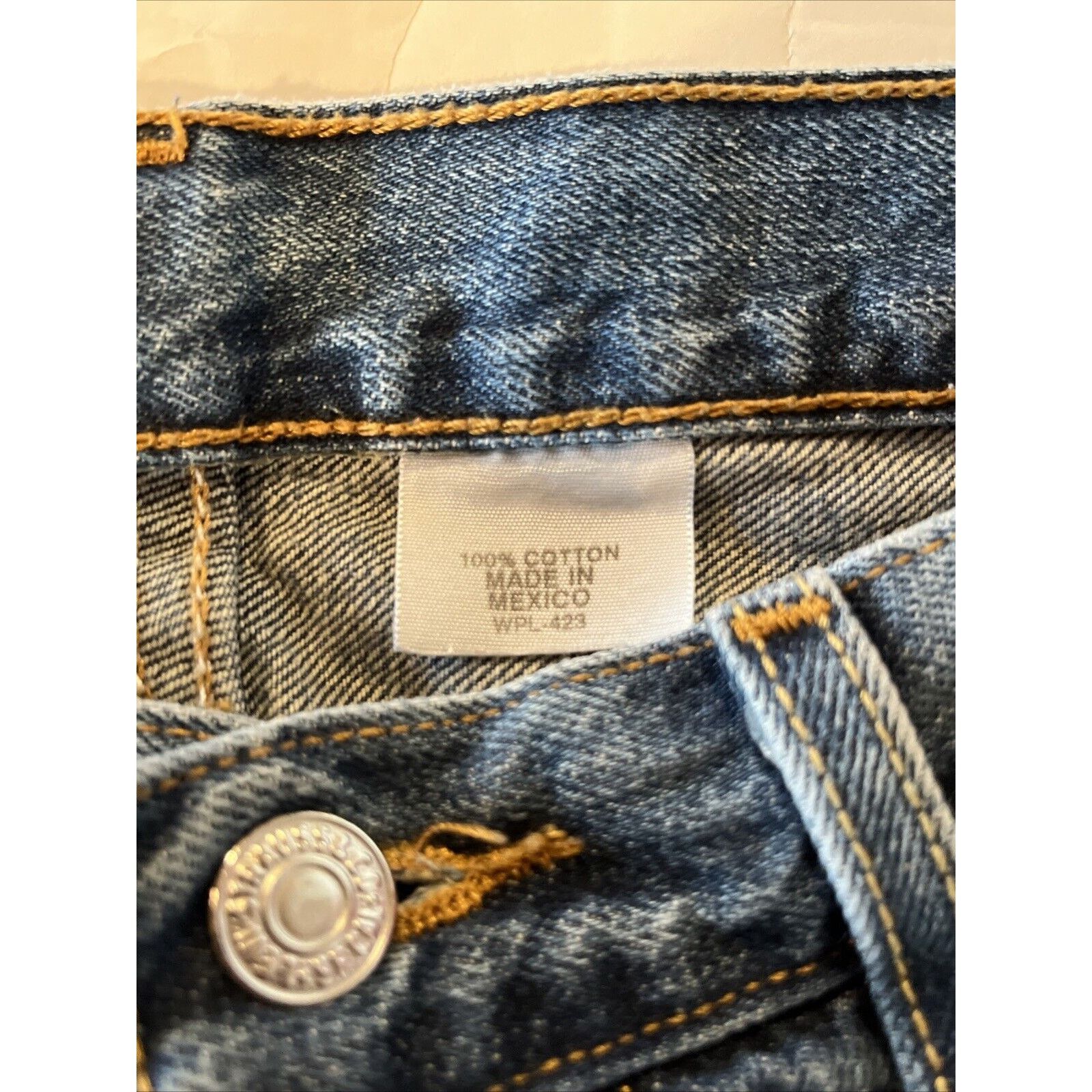 Levi's Levi’s 501 VTG Mens 33x30 Blue Denim Jeans Cotton Button Fly Size US 33 - 10 Thumbnail