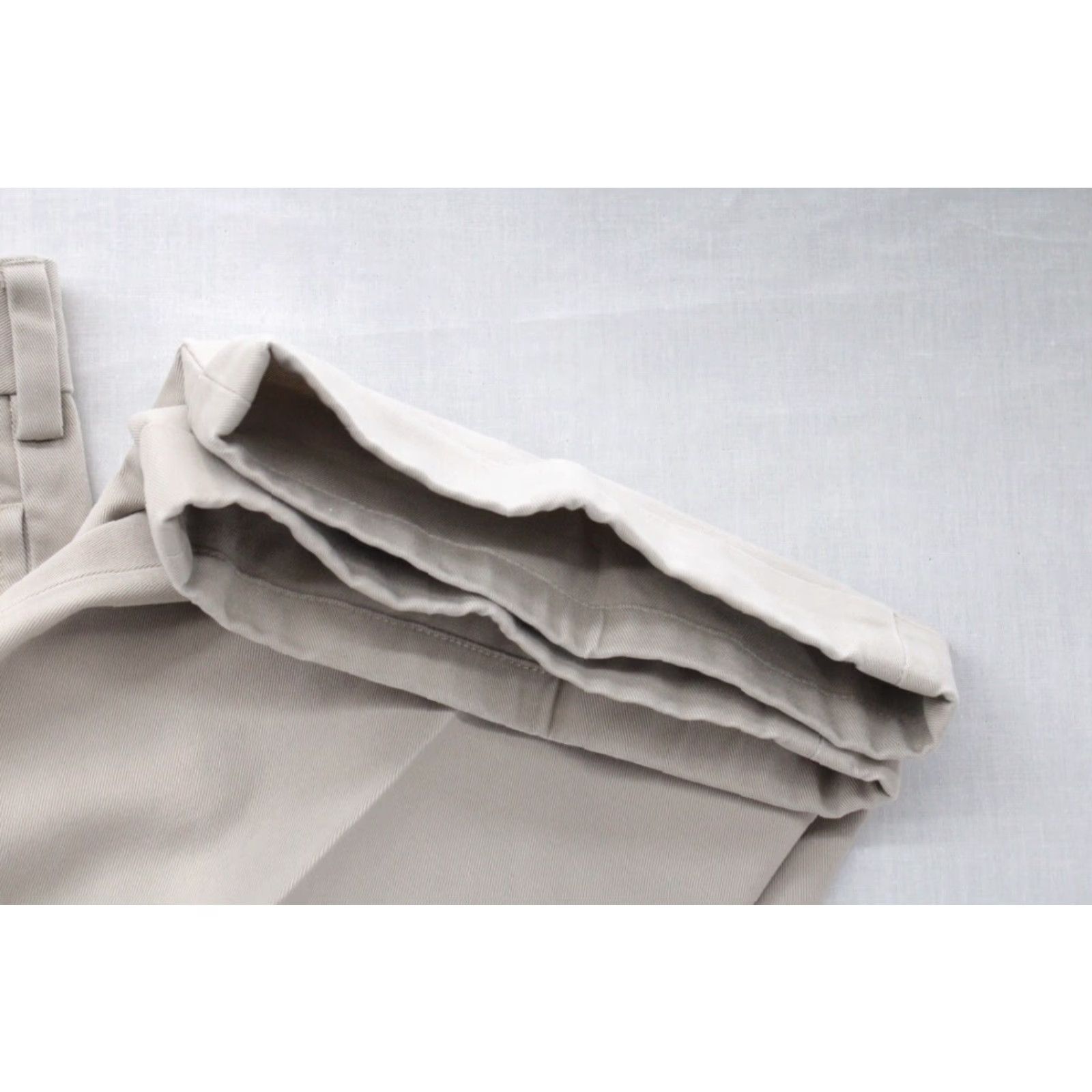 Brooks Brothers Brook Brothers Pants Mens 36X32 Chino Elliot Beige Pleated Front Cuffed Regular Fit Shirt? Size US 36 / EU 52 - 4 Thumbnail
