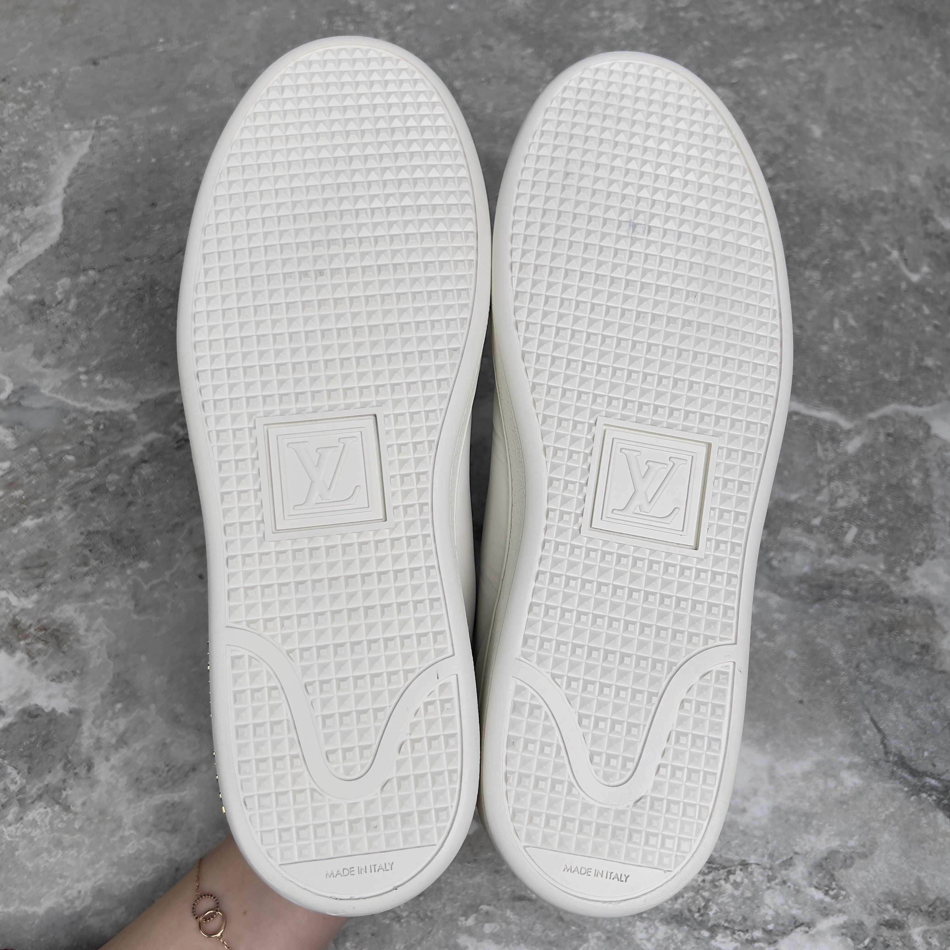 Louis Vuitton Louis Vuitton Frontrow Logo Low Top Sneakers Leather Size US 7.5 / IT 37.5 - 9 Thumbnail